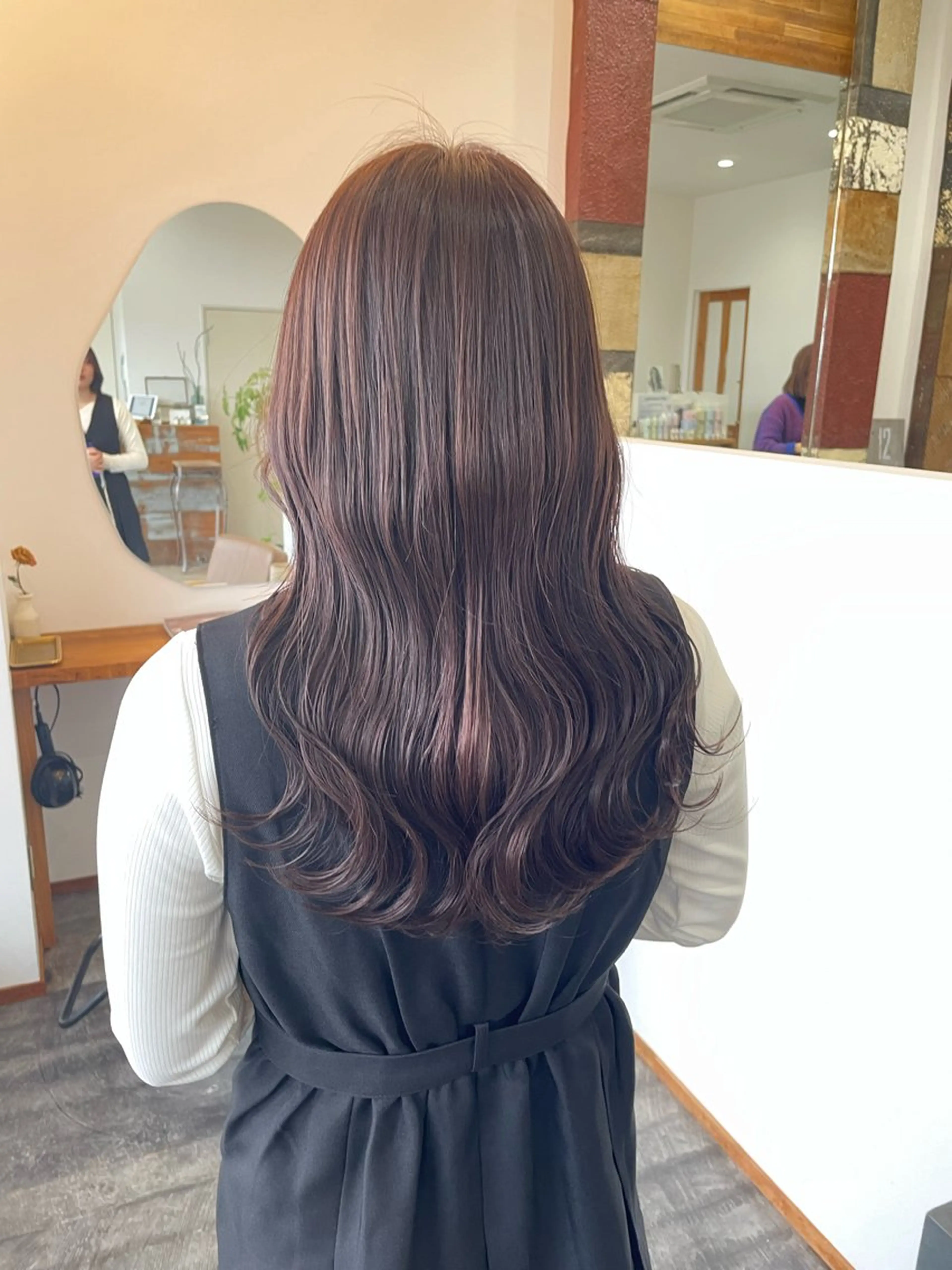 ロング カラー ende. ハルタのヘアスタイル