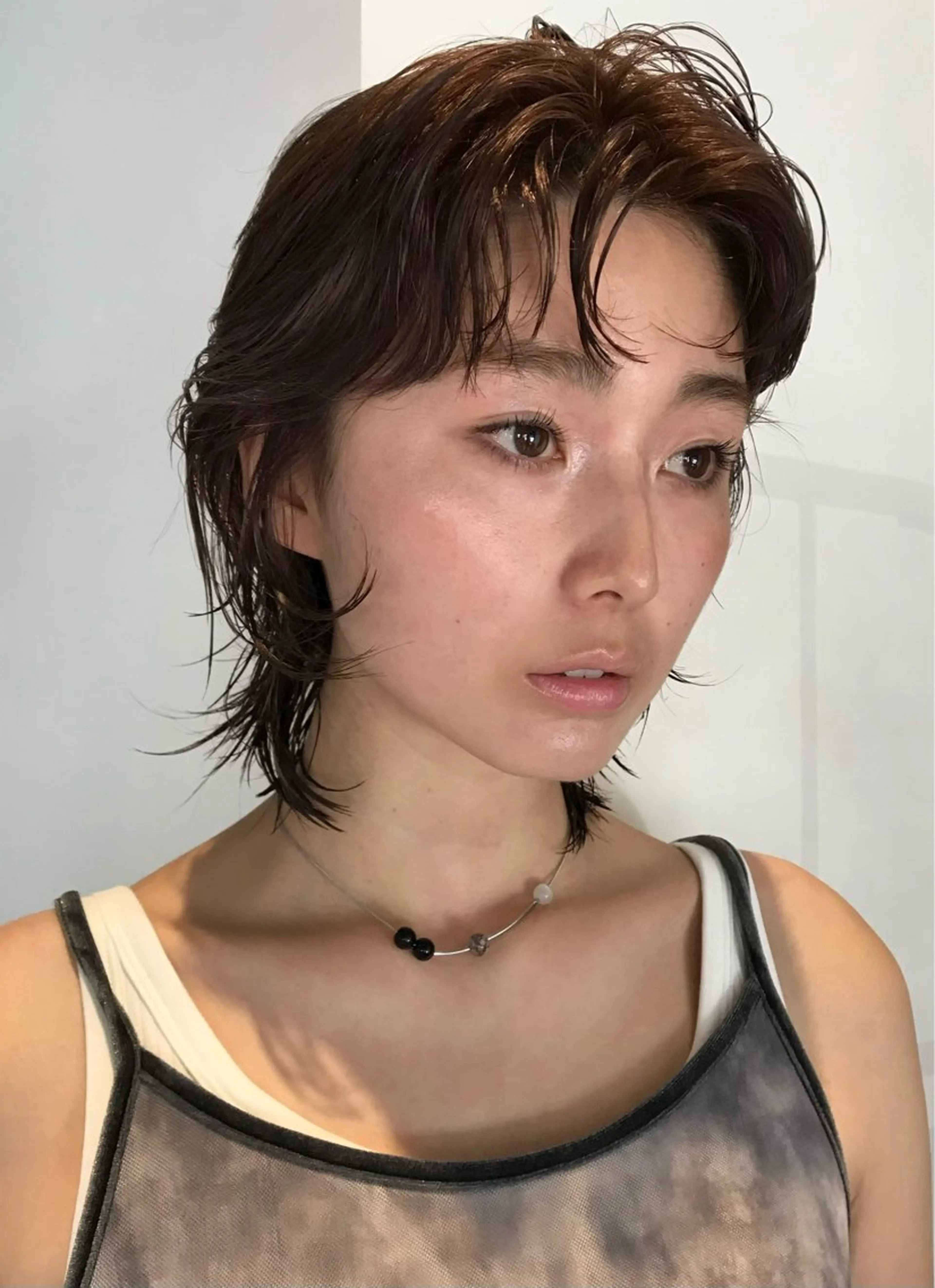 ミディアム hina KEEDAのヘアスタイル