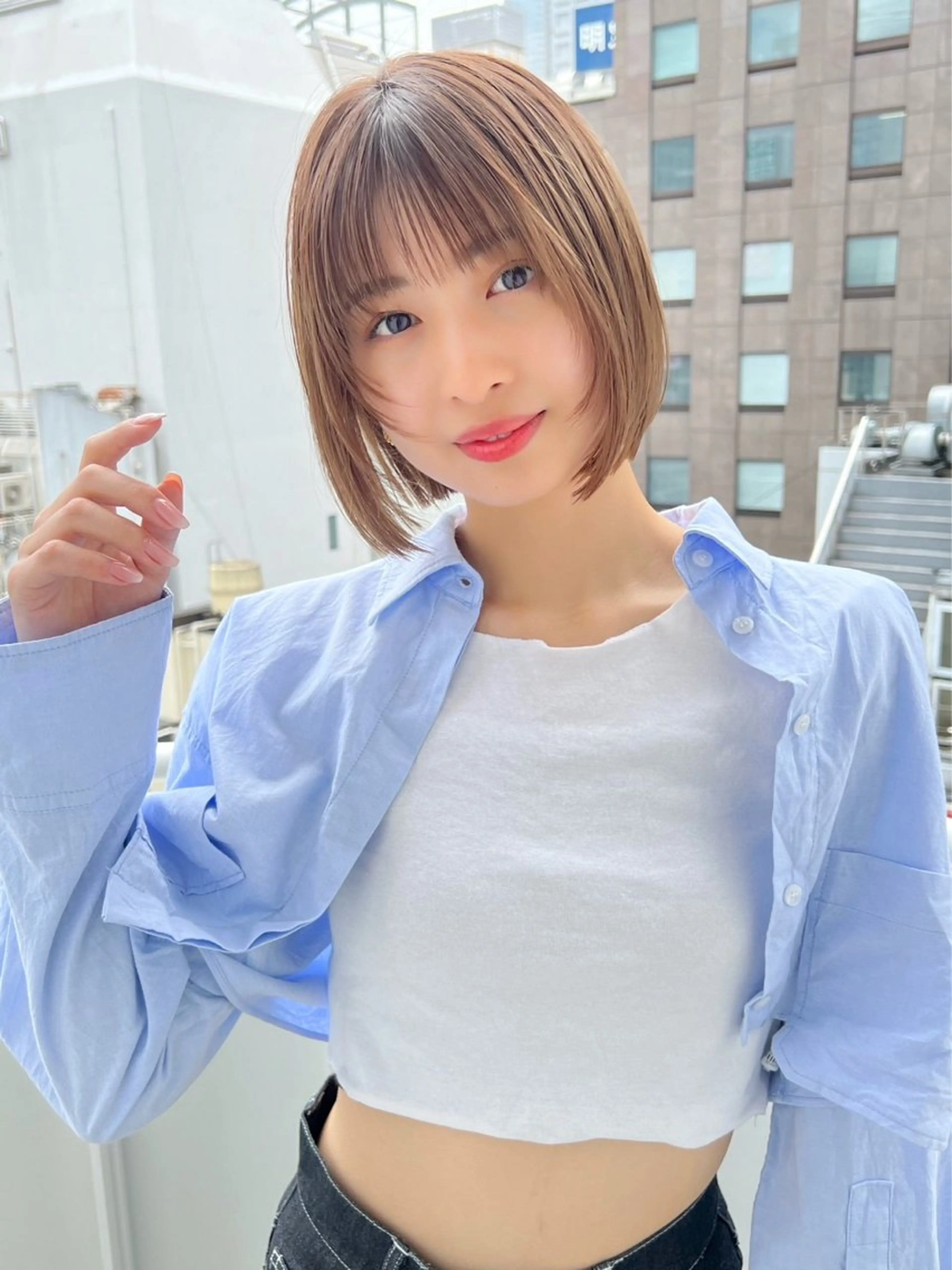 ショート カラー ボブ 絶対垢抜けレイヤー/ 透明感カラーリョウヤのヘアスタイル