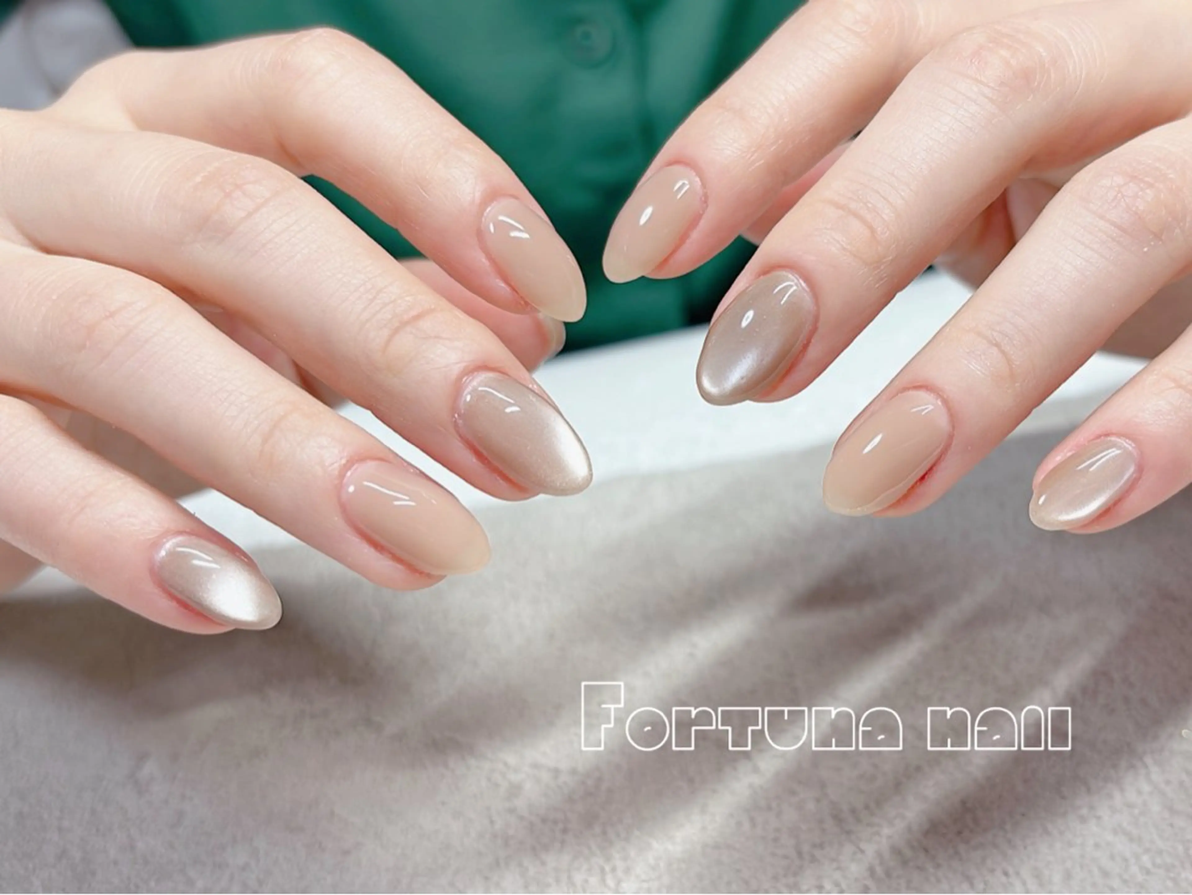 ネイル マグネットネイル ハンドネイル Nail •Head スパFortunaのネイルデザイン