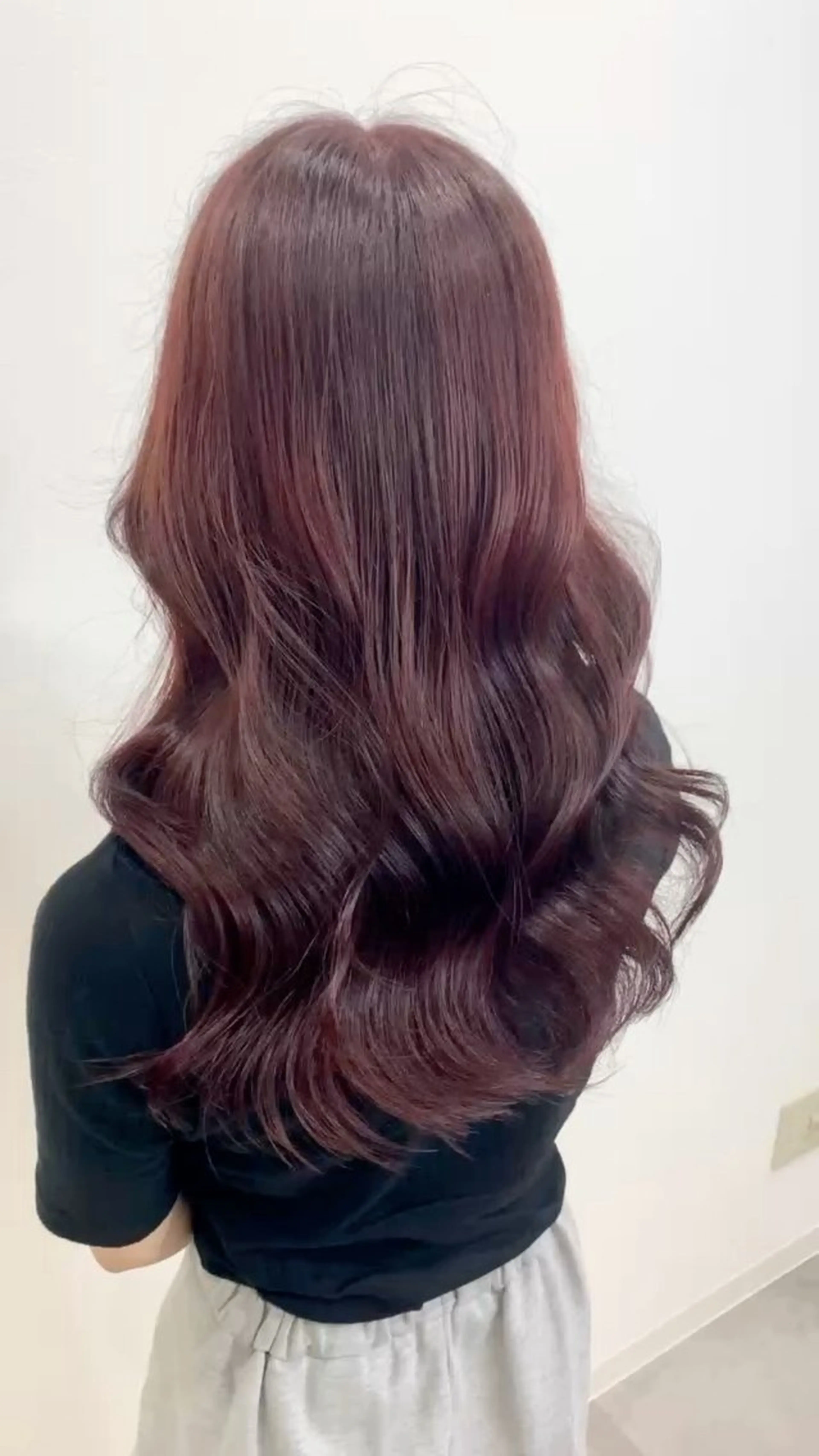 ロング カラー カット ヘアカラー トリートメント YURA hairのヘアスタイル