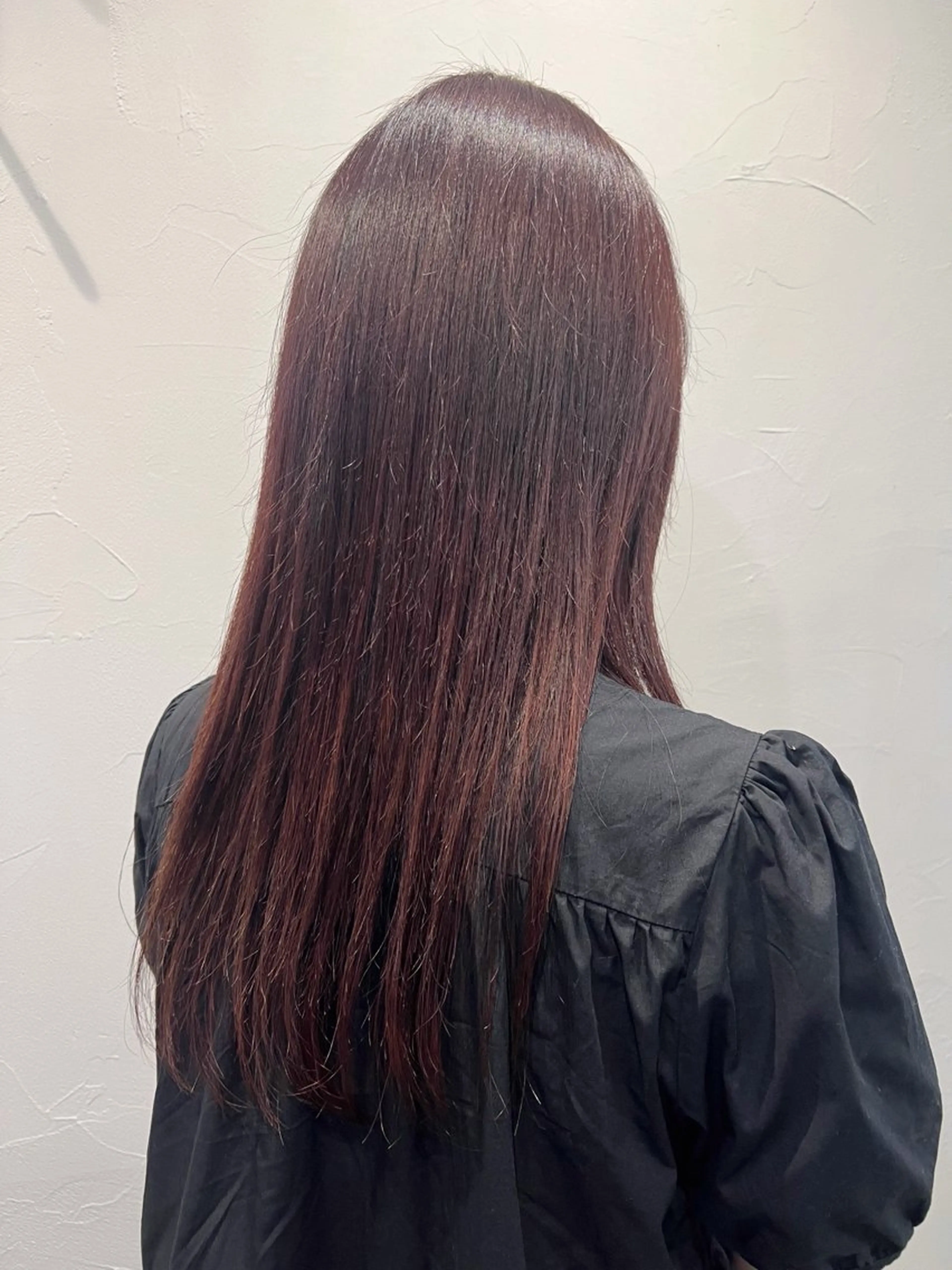 ロング カラー ブリーチ 坂柳 朱音のヘアスタイル