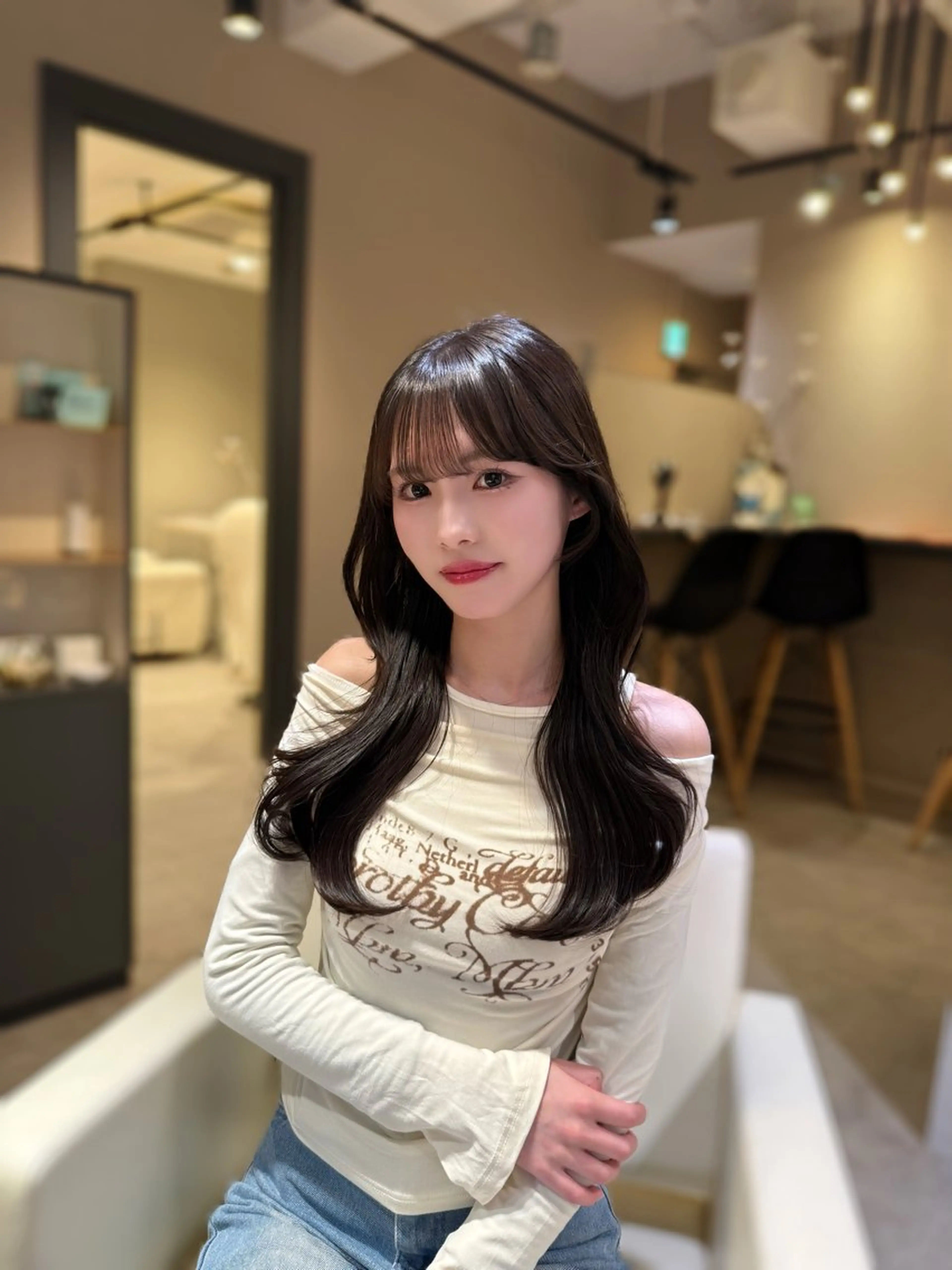 ロング カット ヘアカラー トリートメント 谷 亜澄のヘアスタイル