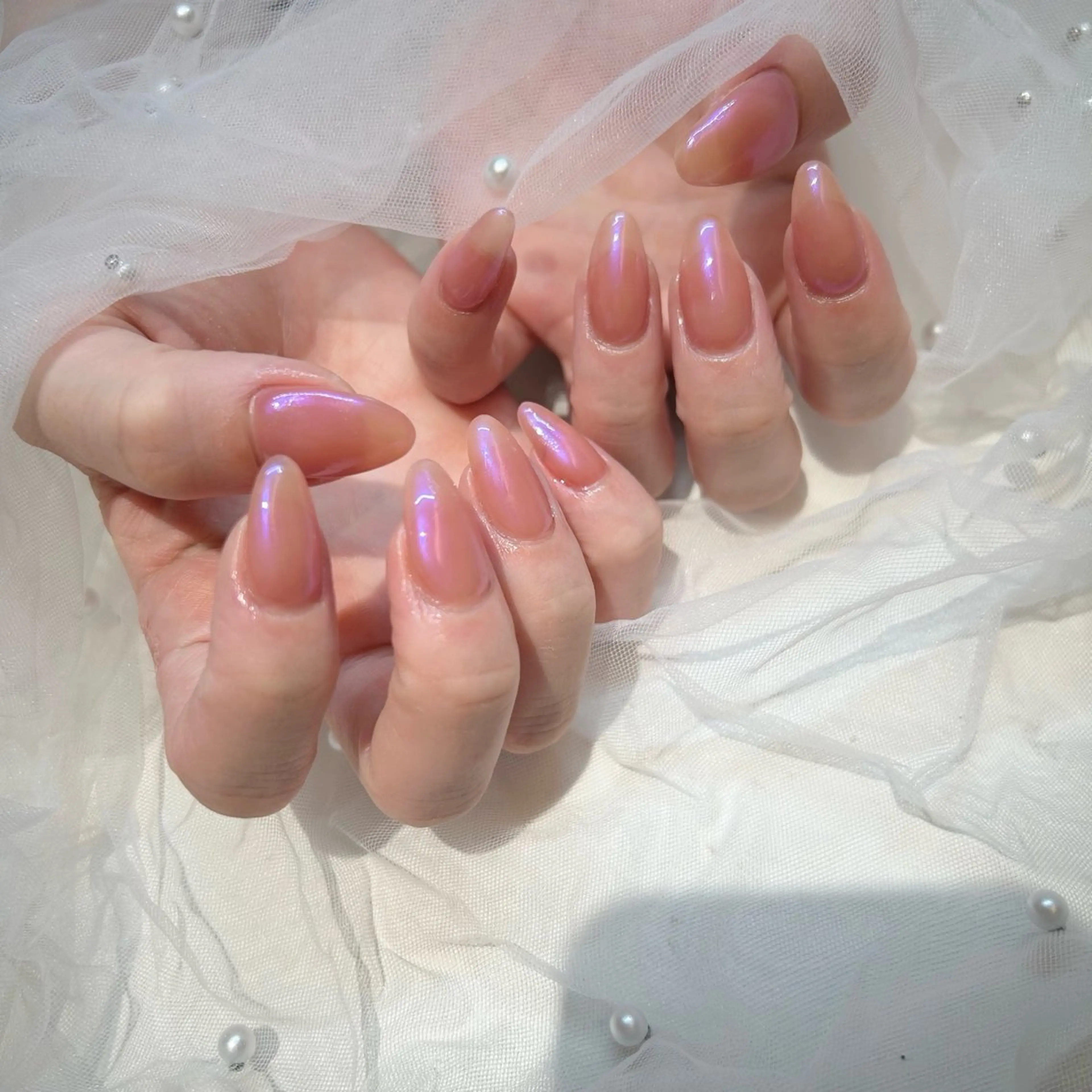 ネイル オーロラネイル ハンドネイル マグネット/心斎橋 LoLo.カレラのネイルデザイン