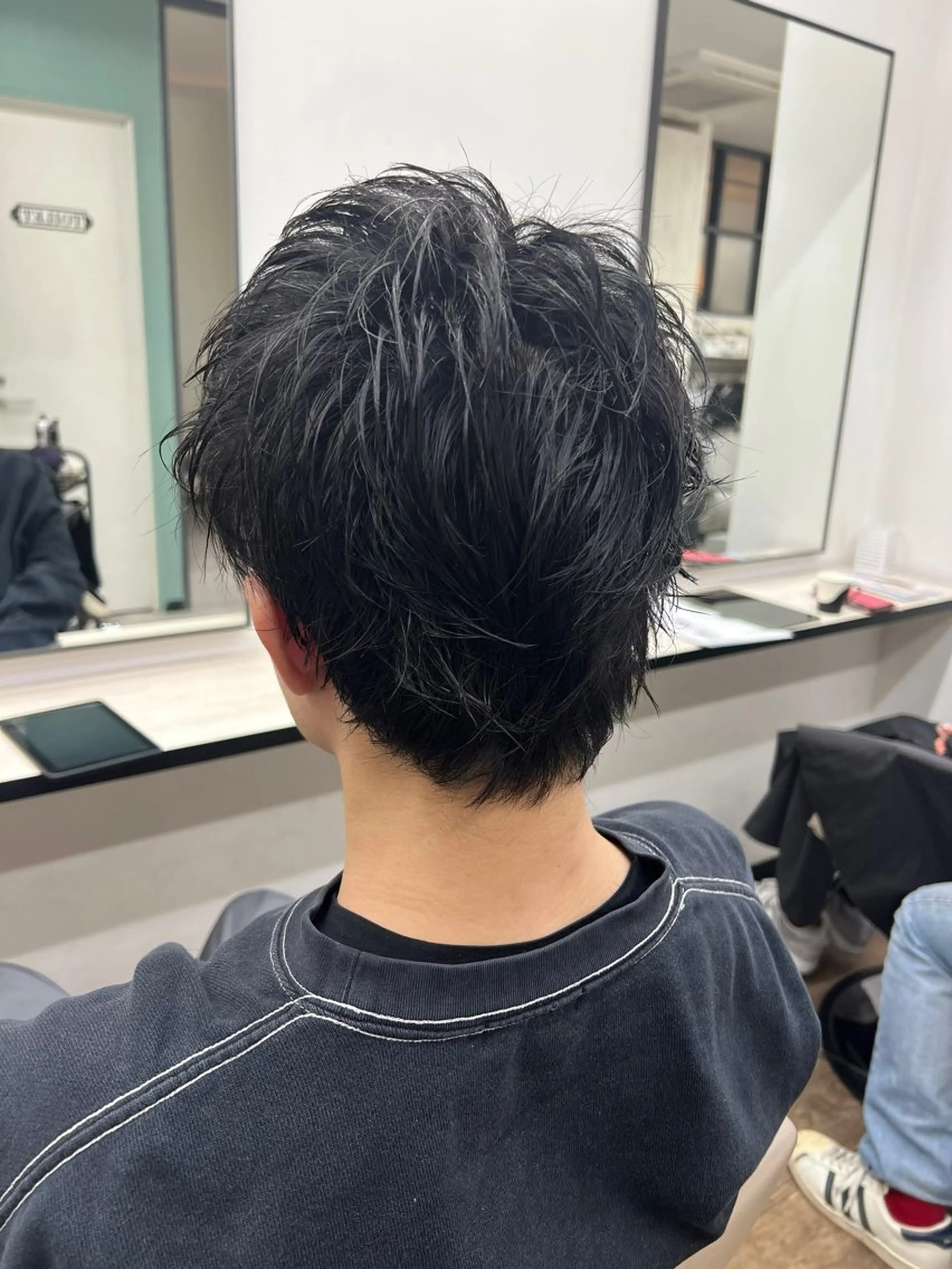 ショート カラー パーマ ヘアアレンジ メンズ オールバック アップバング センターパート コンマヘア モヒカン 【店長】小久保 淳平のヘアスタイル