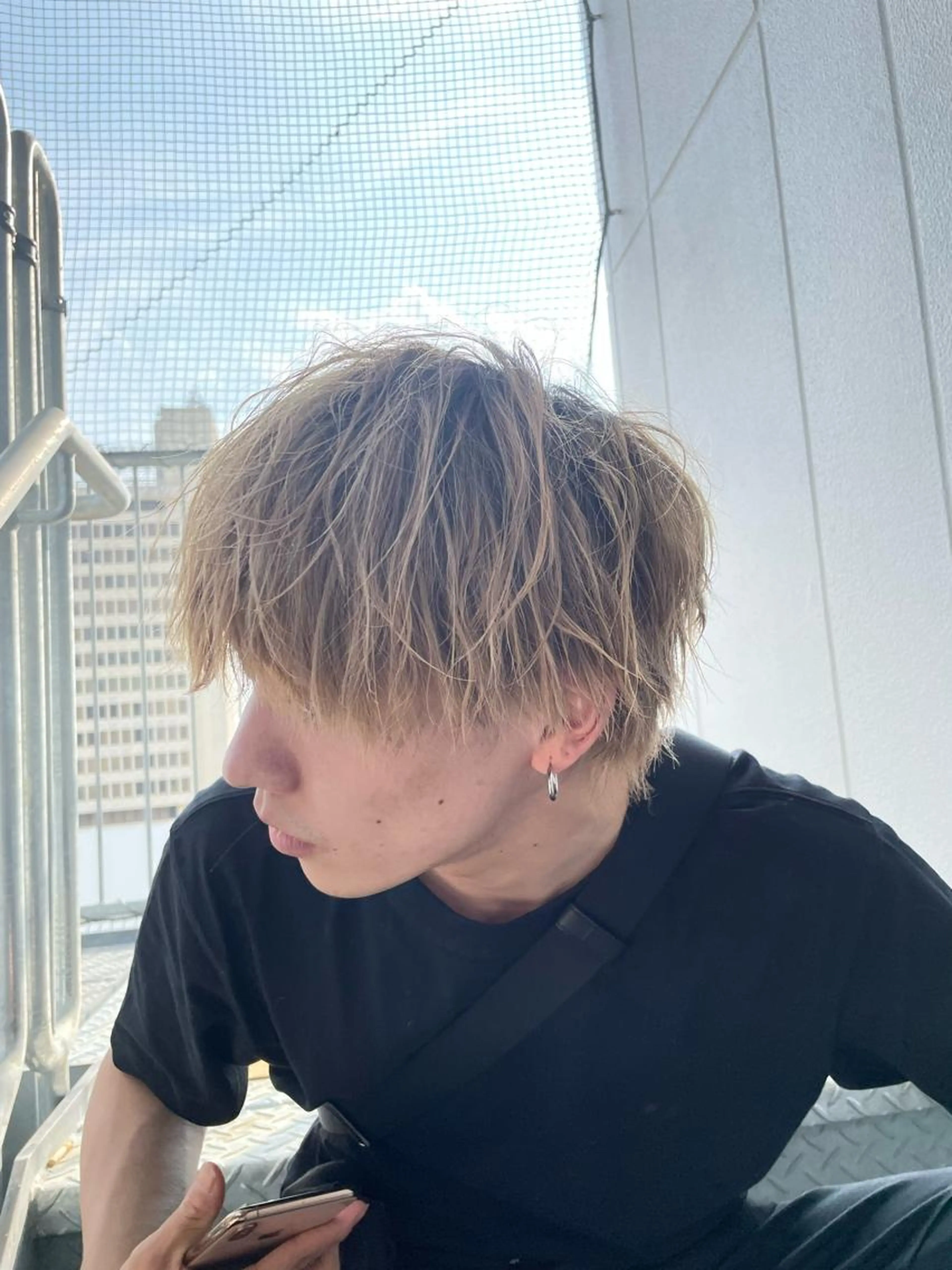 メンズカット＋ブリーチ＋オンカラーの写真