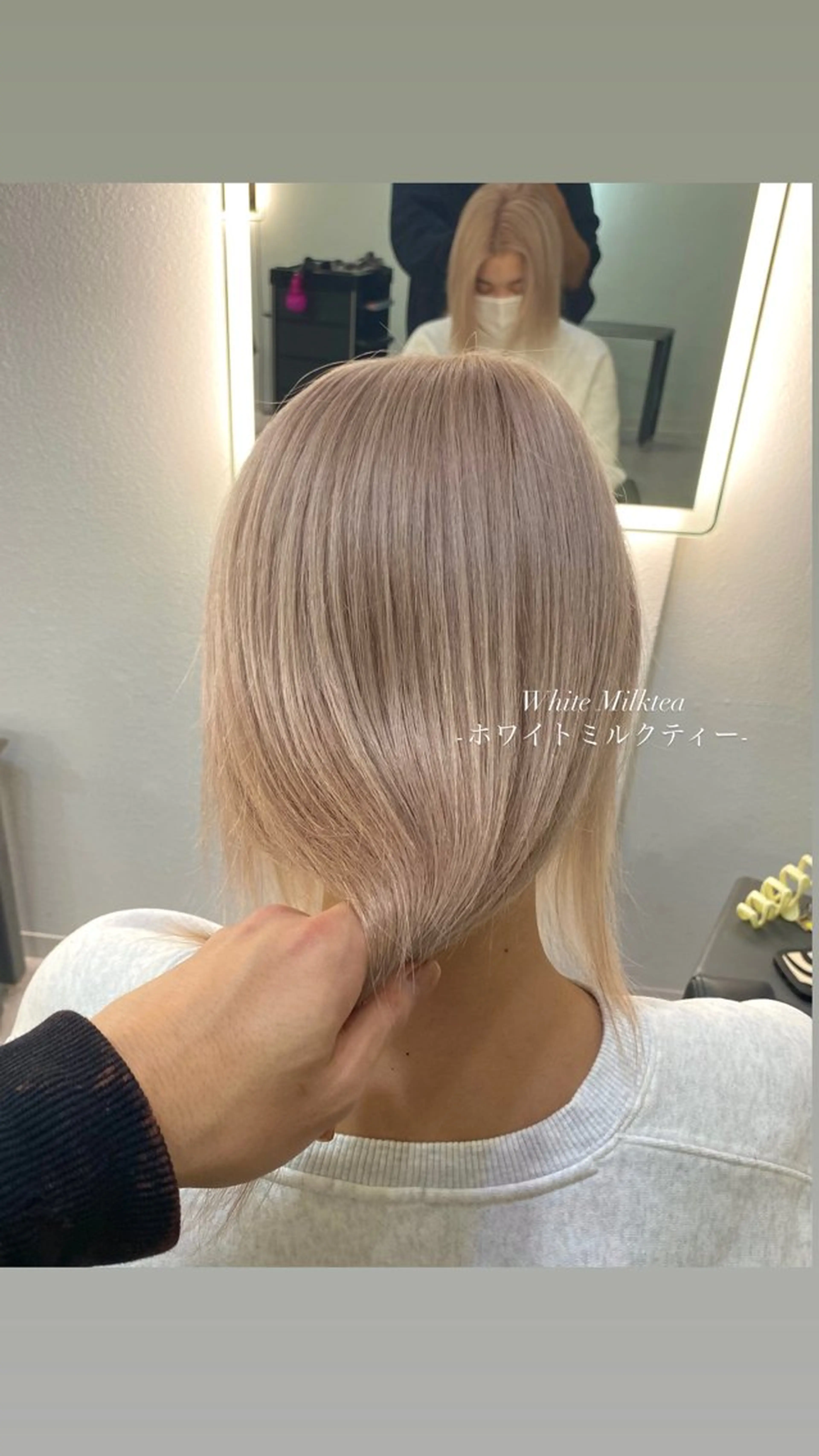 セミロング カラー 大阪ケアブリーチ/ ミルクティーベージュのヘアスタイル