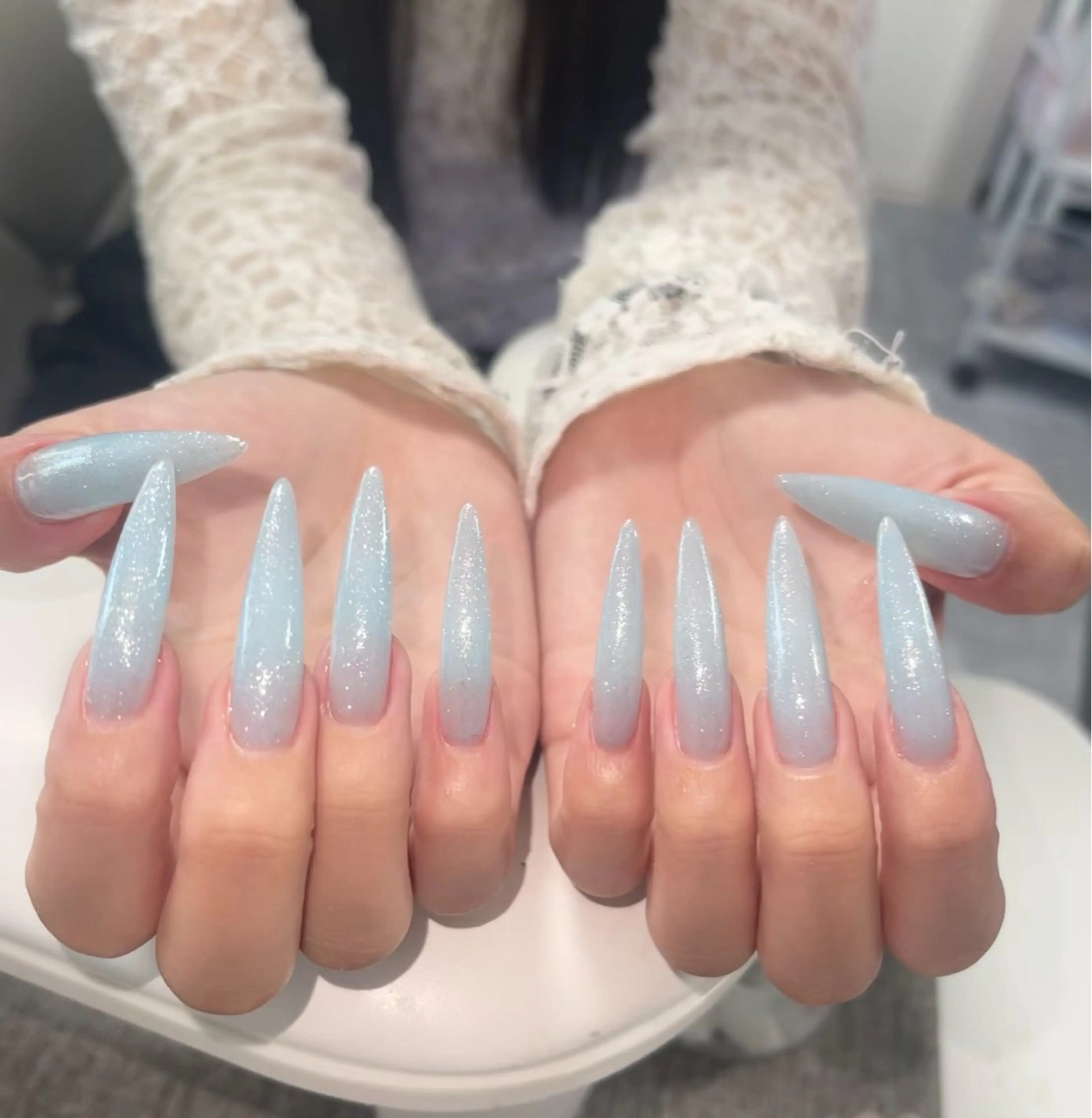 ネイル アートネイル グラデーション キラキラネイル ニュアンスネイル オフィスネイル Amee Nail Salonのネイルデザイン