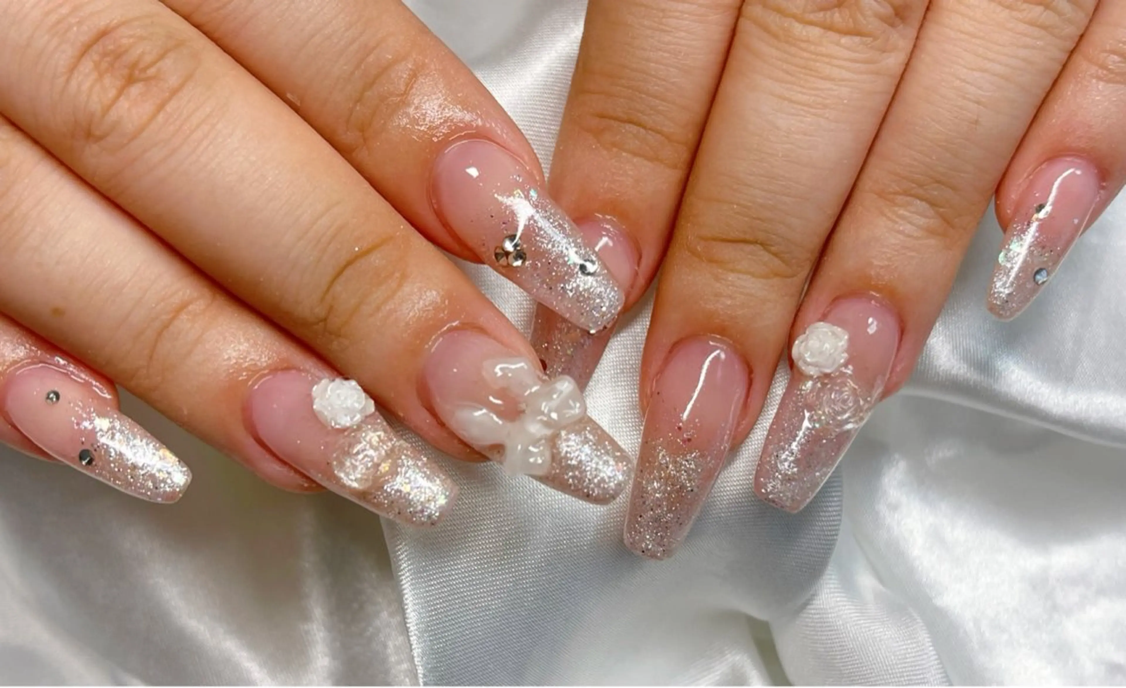 ネイル ワンホンネイル ハンドネイル 松田 由真のネイルデザイン