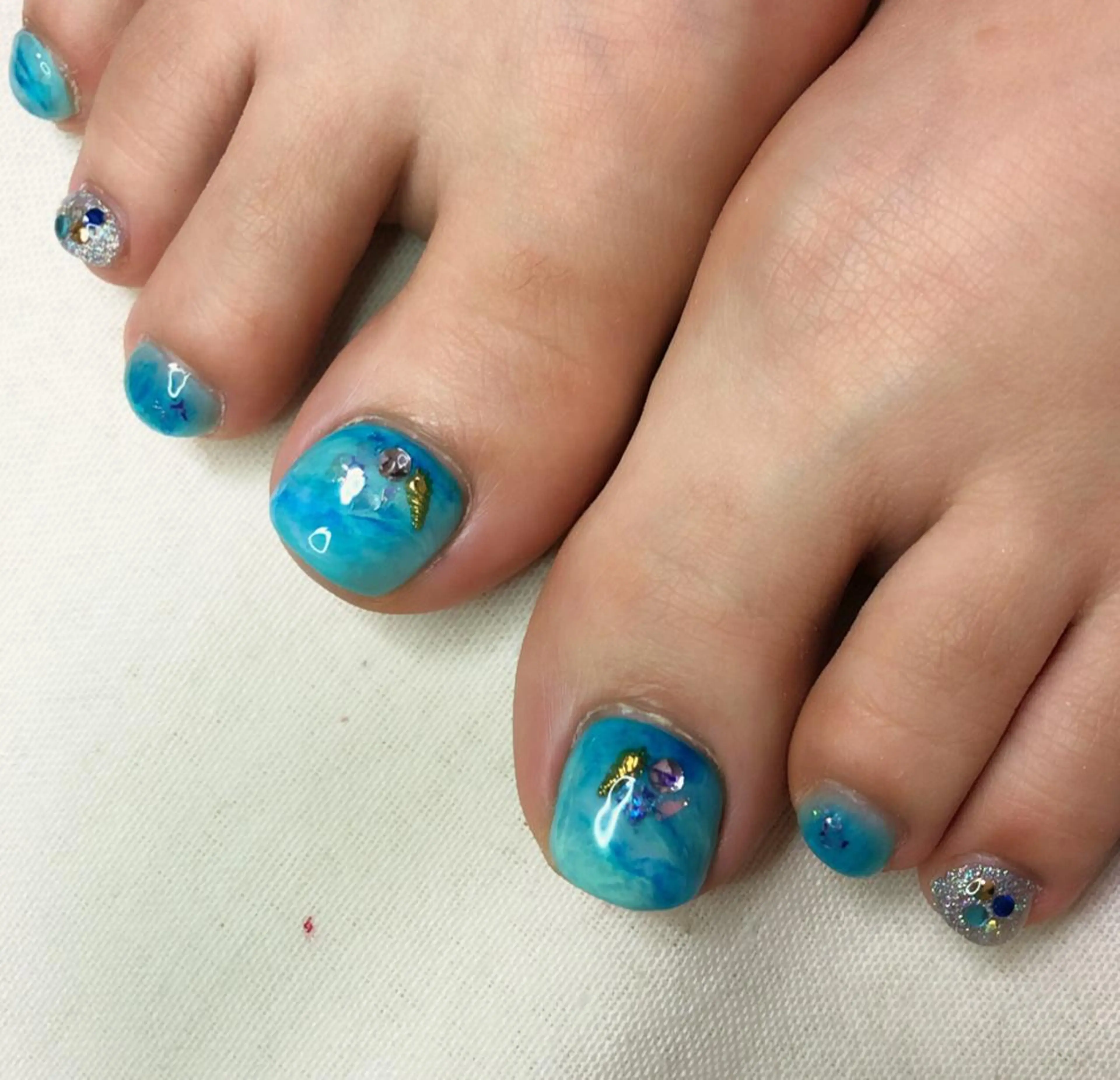 ネイル AZU nailのネイルデザイン