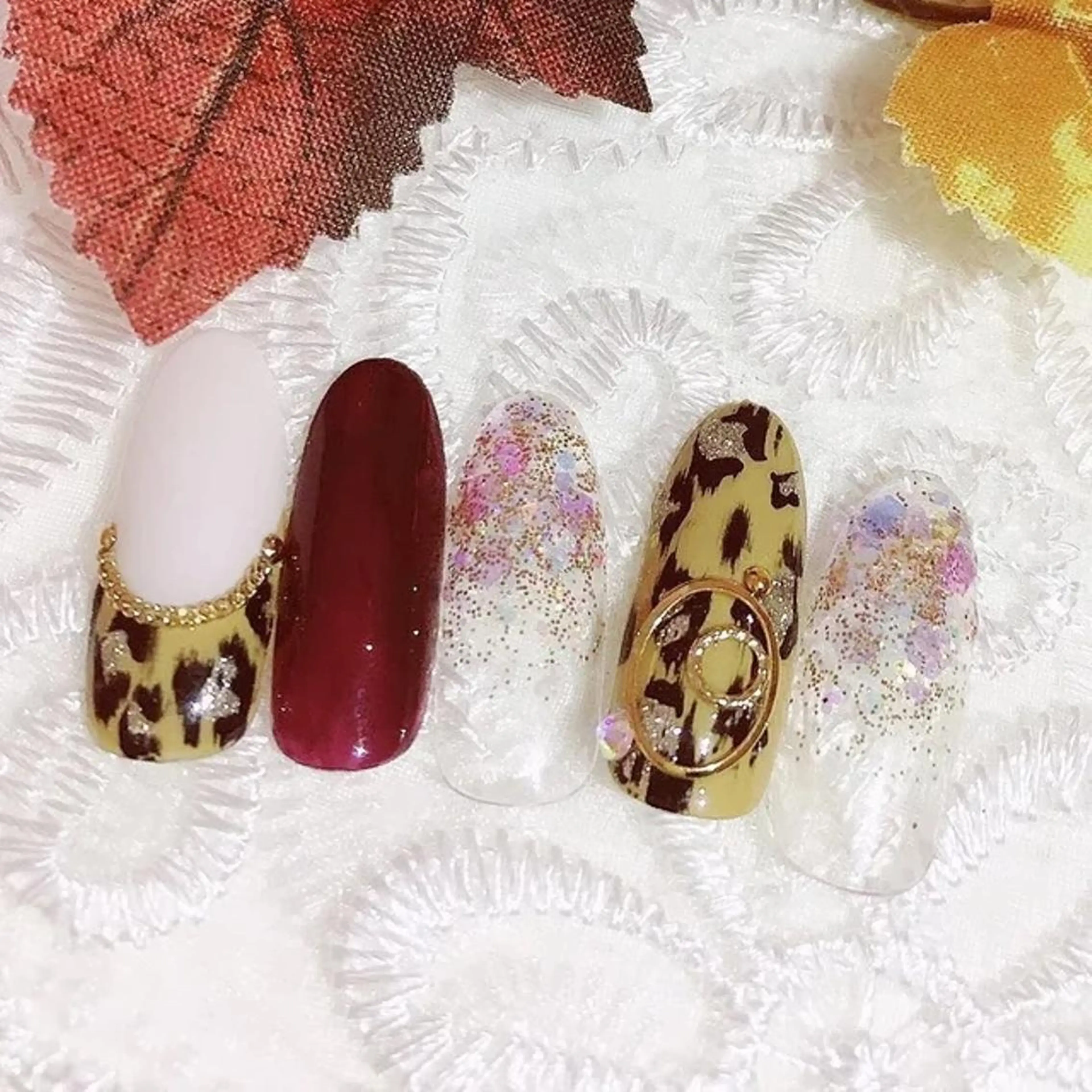 ネイル アニマル柄 MoonNail ユリ🌸のネイルデザイン