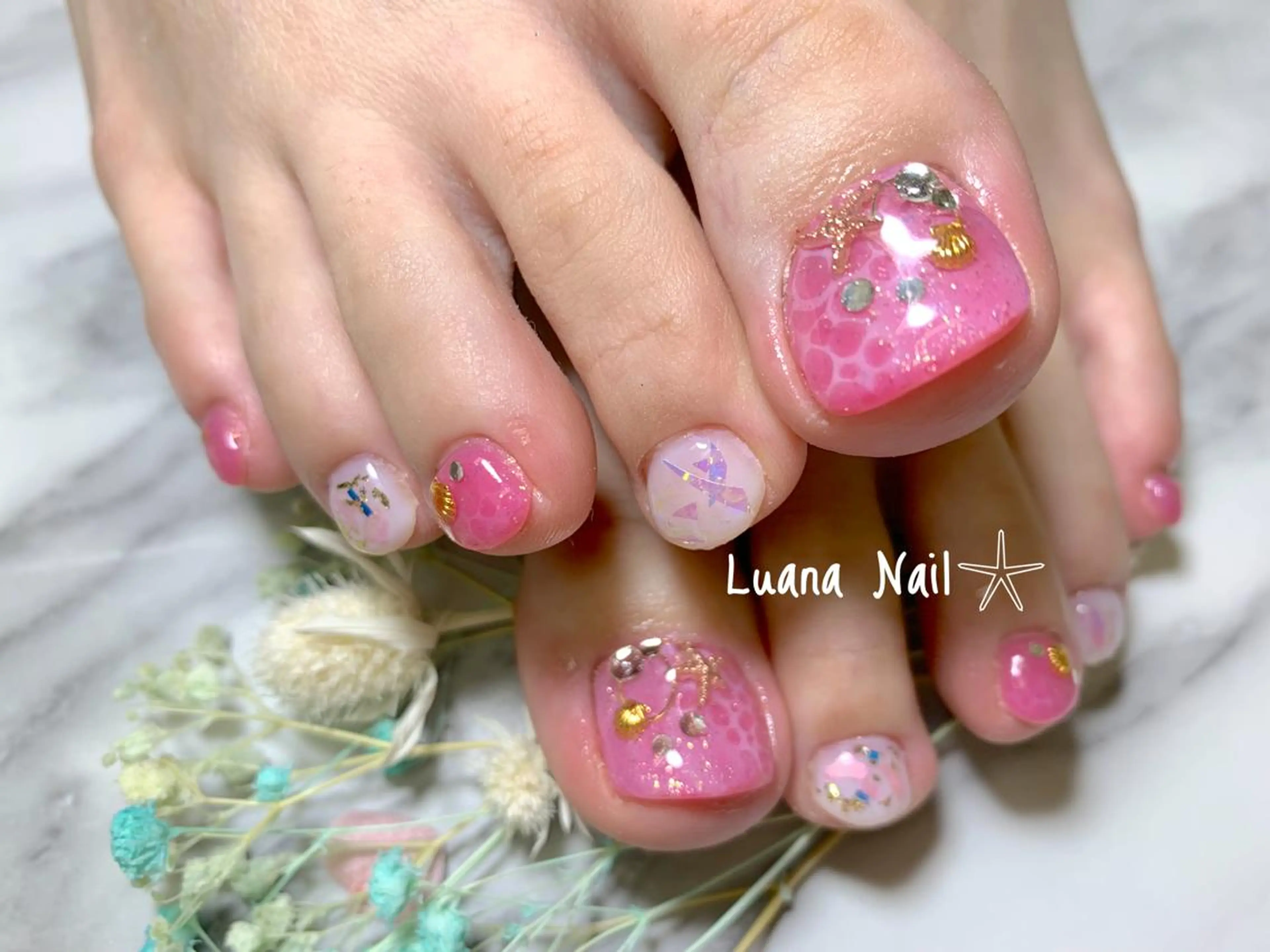 ネイル フットネイル BeauJu by Luana Nailのネイルデザイン