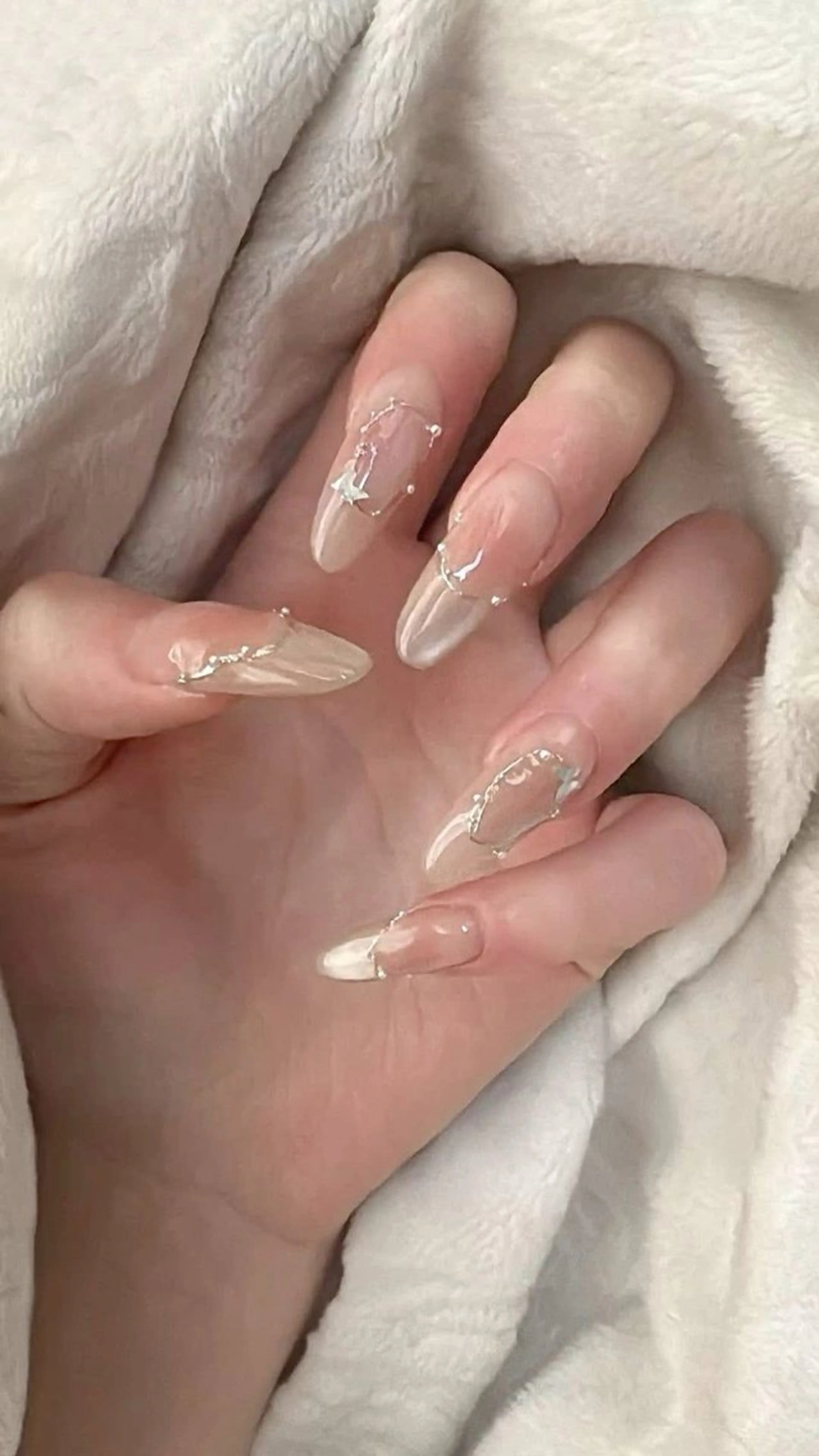 ネイル ハンドネイル T. Leeのネイルデザイン