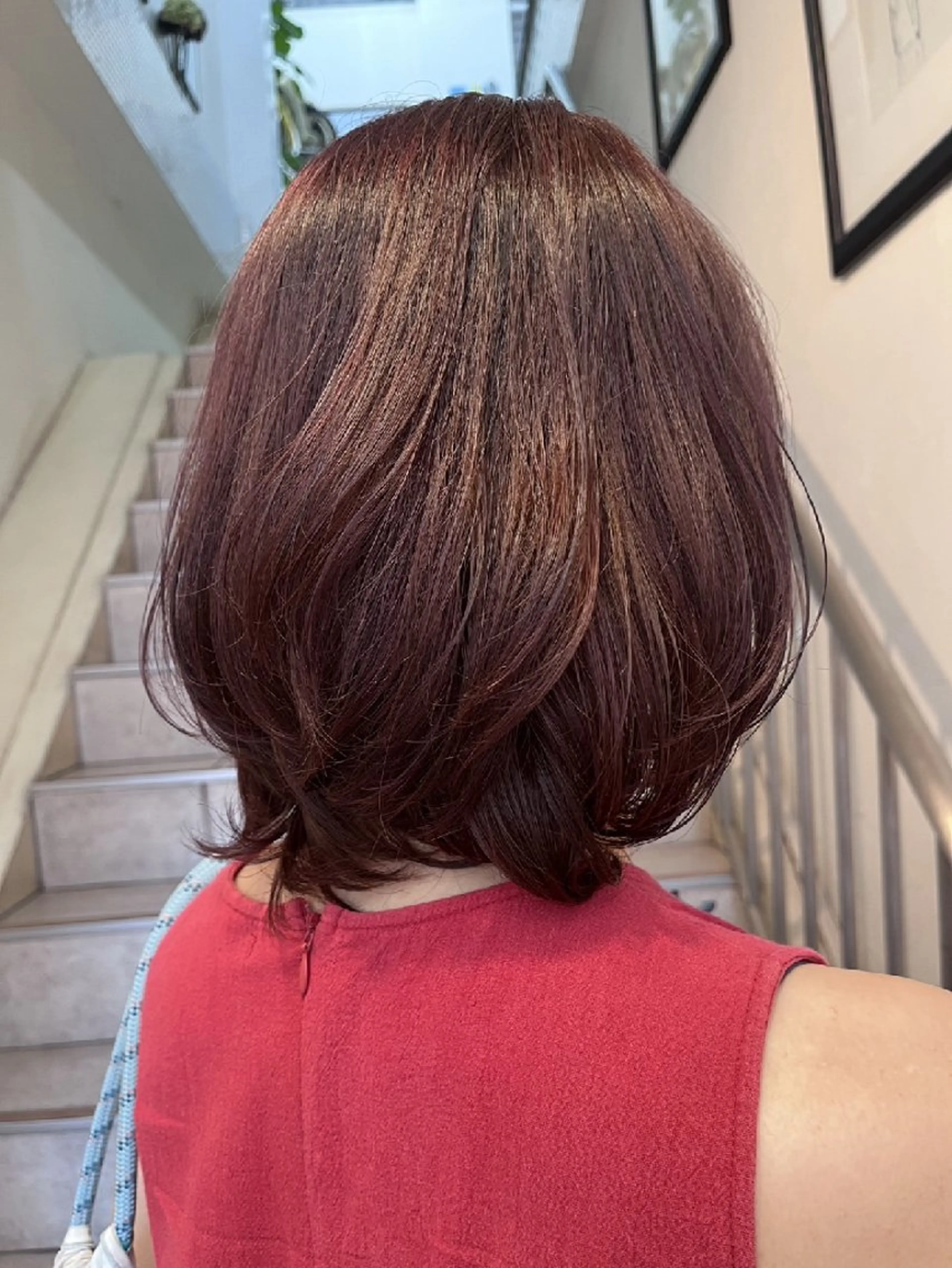 ミディアム カラー ヘアカラー トリートメント 勝連 利恵のヘアスタイル