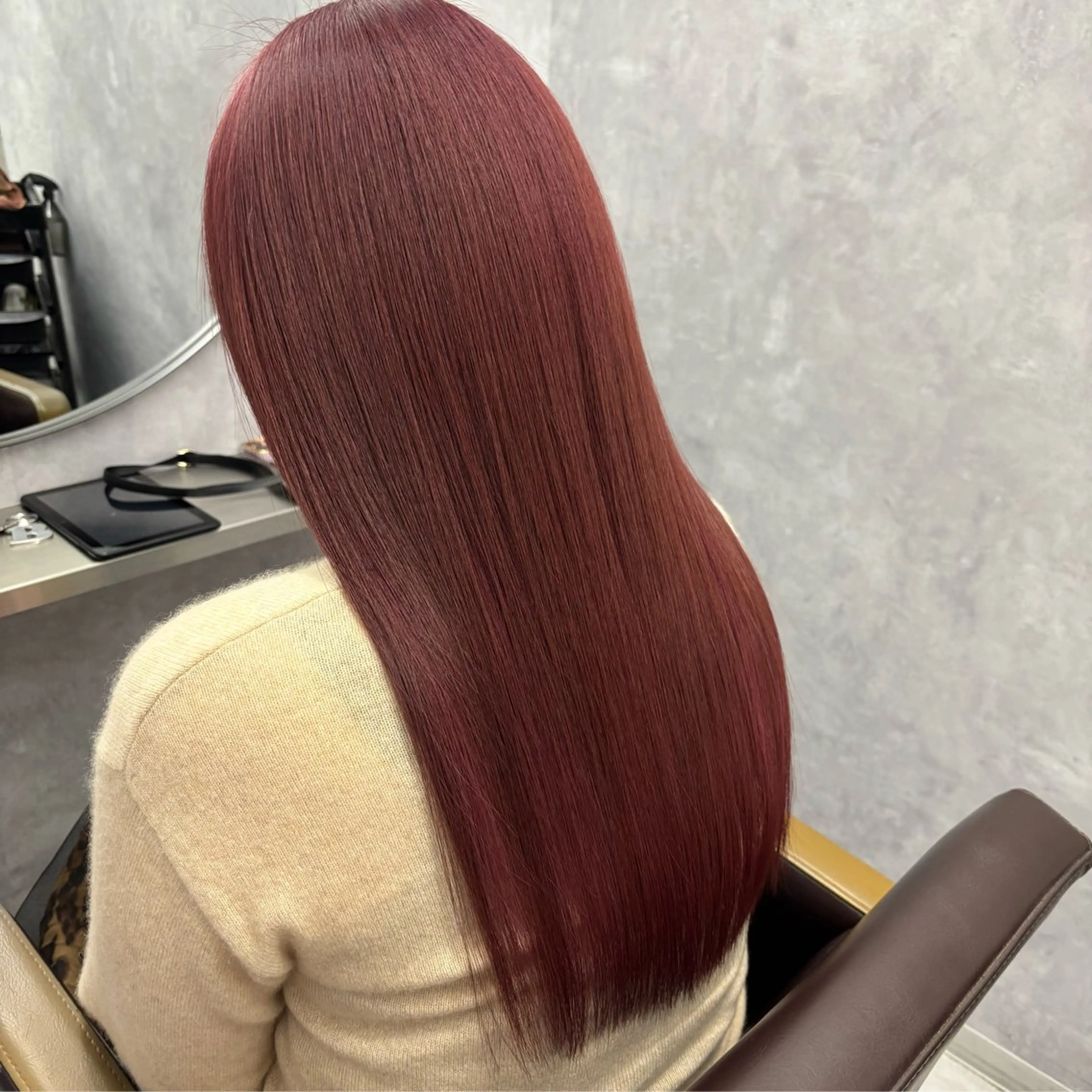 ロング カラー ヘアカラー トリートメント NUMBER_ ユイナのヘアスタイル