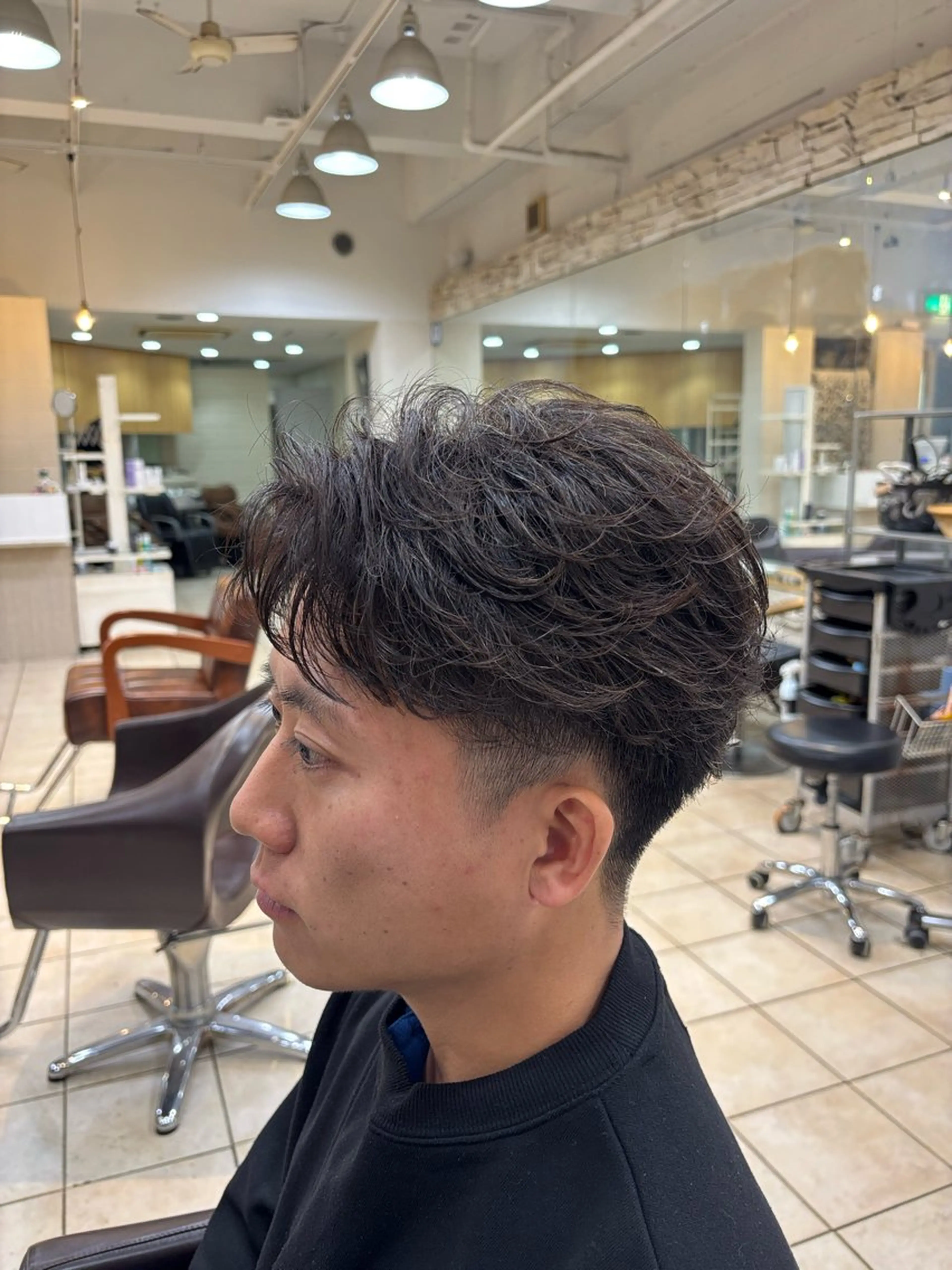 ショート パーマ メンズ スパイキーショート/ メンズパーマ/関内涼のヘアスタイル