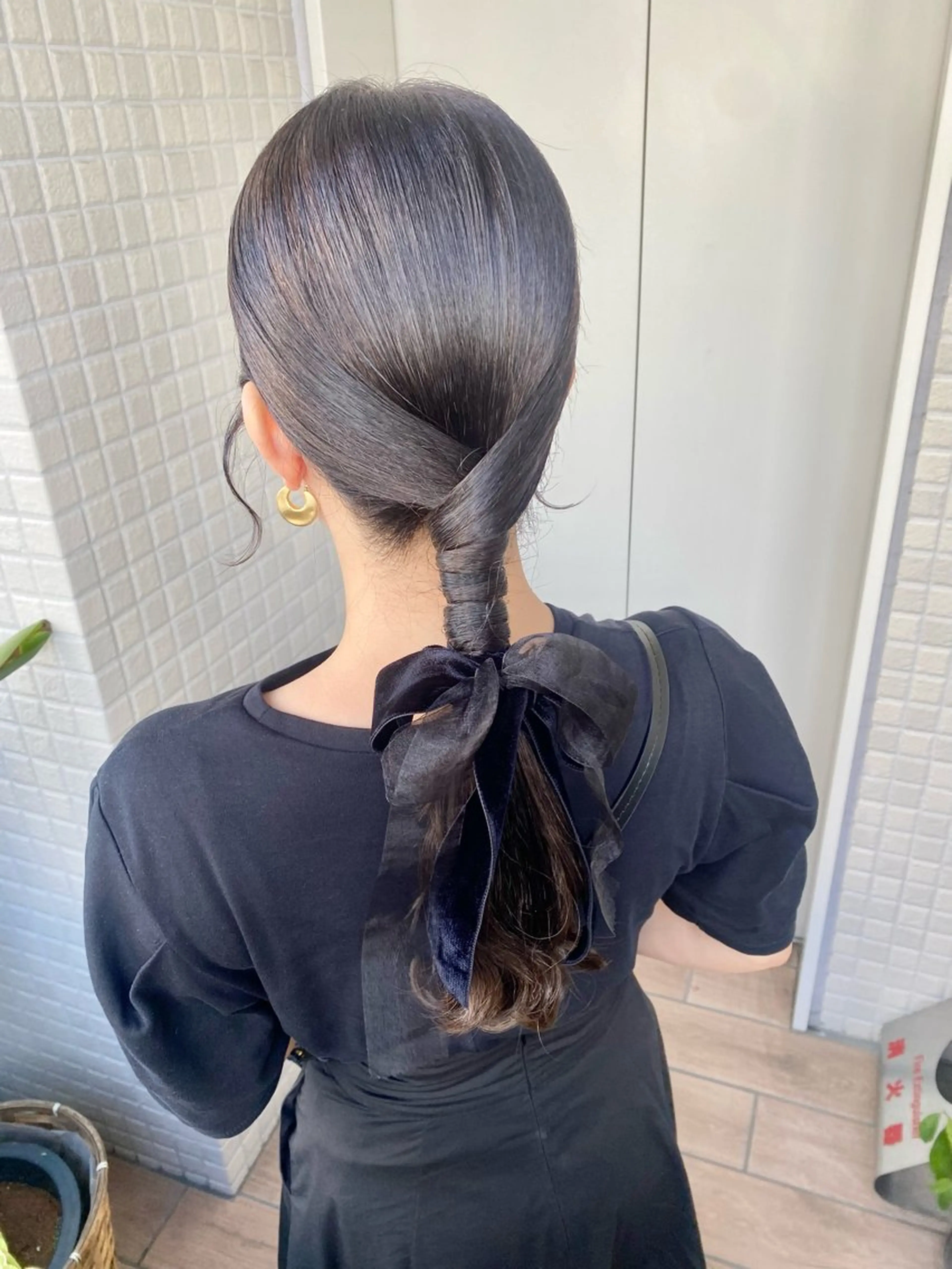 ヘアアレンジ 透けるベージュ/ 艶カラー♡のヘアスタイル