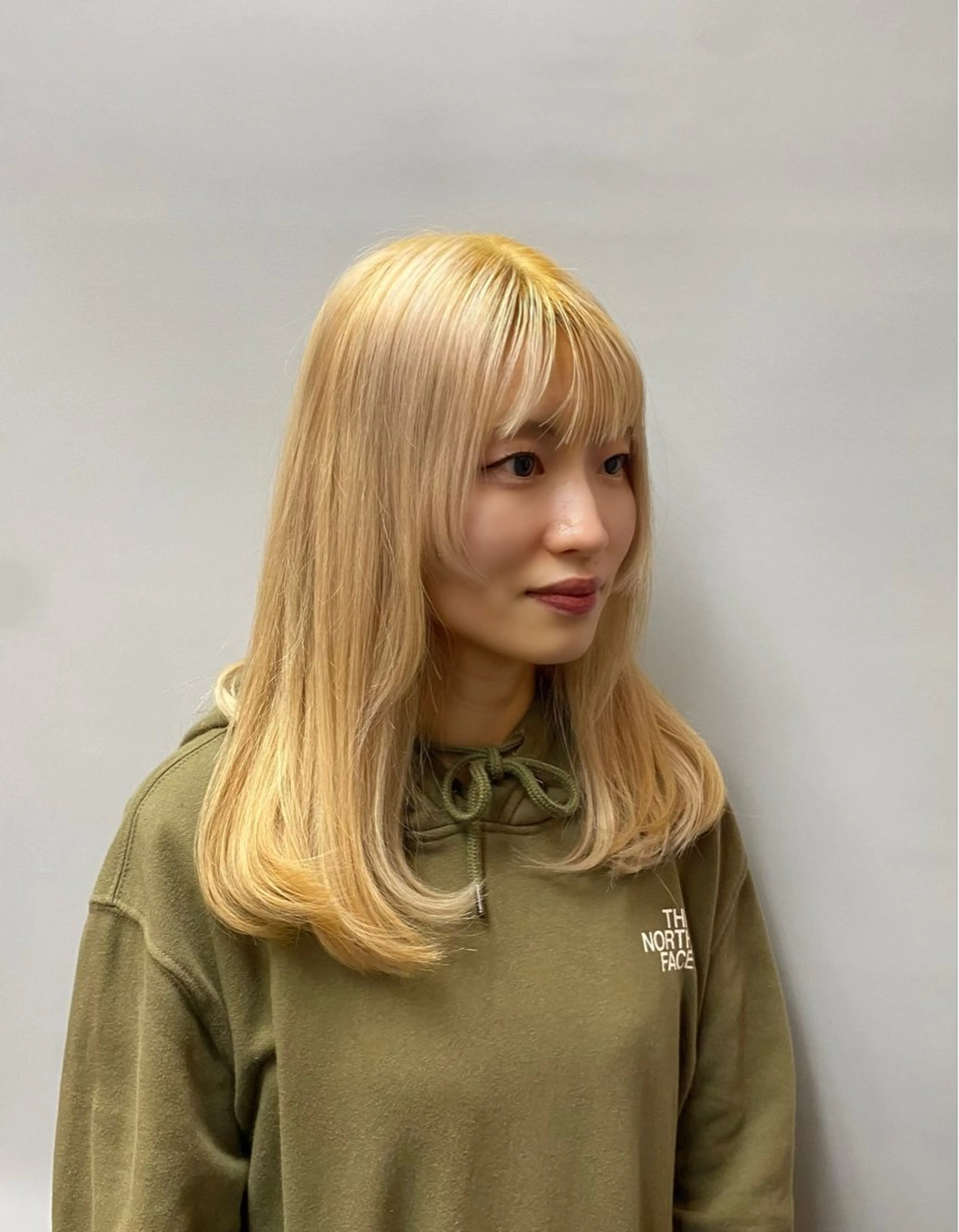 ミディアム ヘアカラー 寺島 希乃佳のヘアスタイル