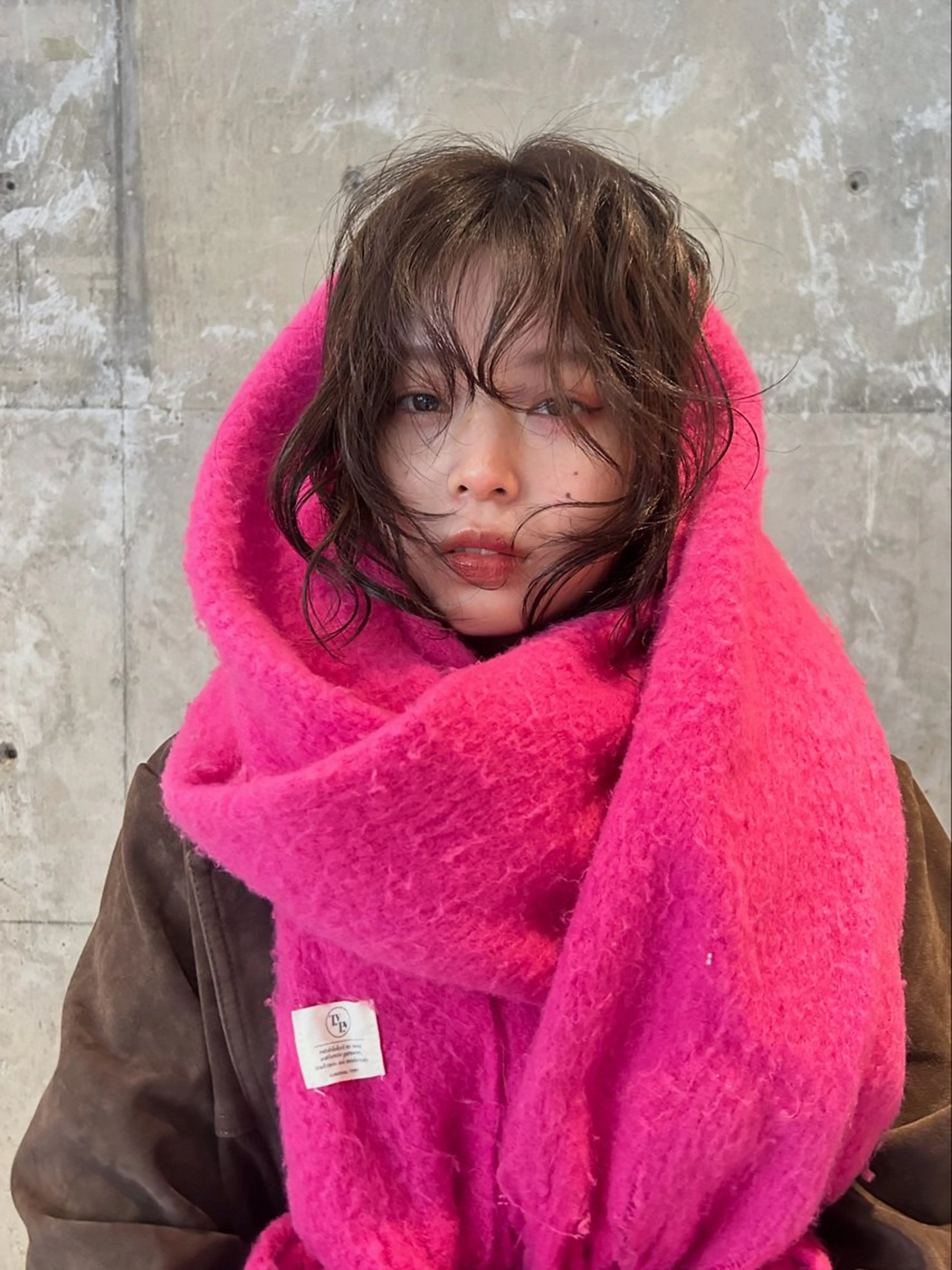 ミディアム カラー パーマ ミディアムパーマ ブラウンカラー カット ヘアカラー パーマ トリートメント [Eurica] muaのヘアスタイル