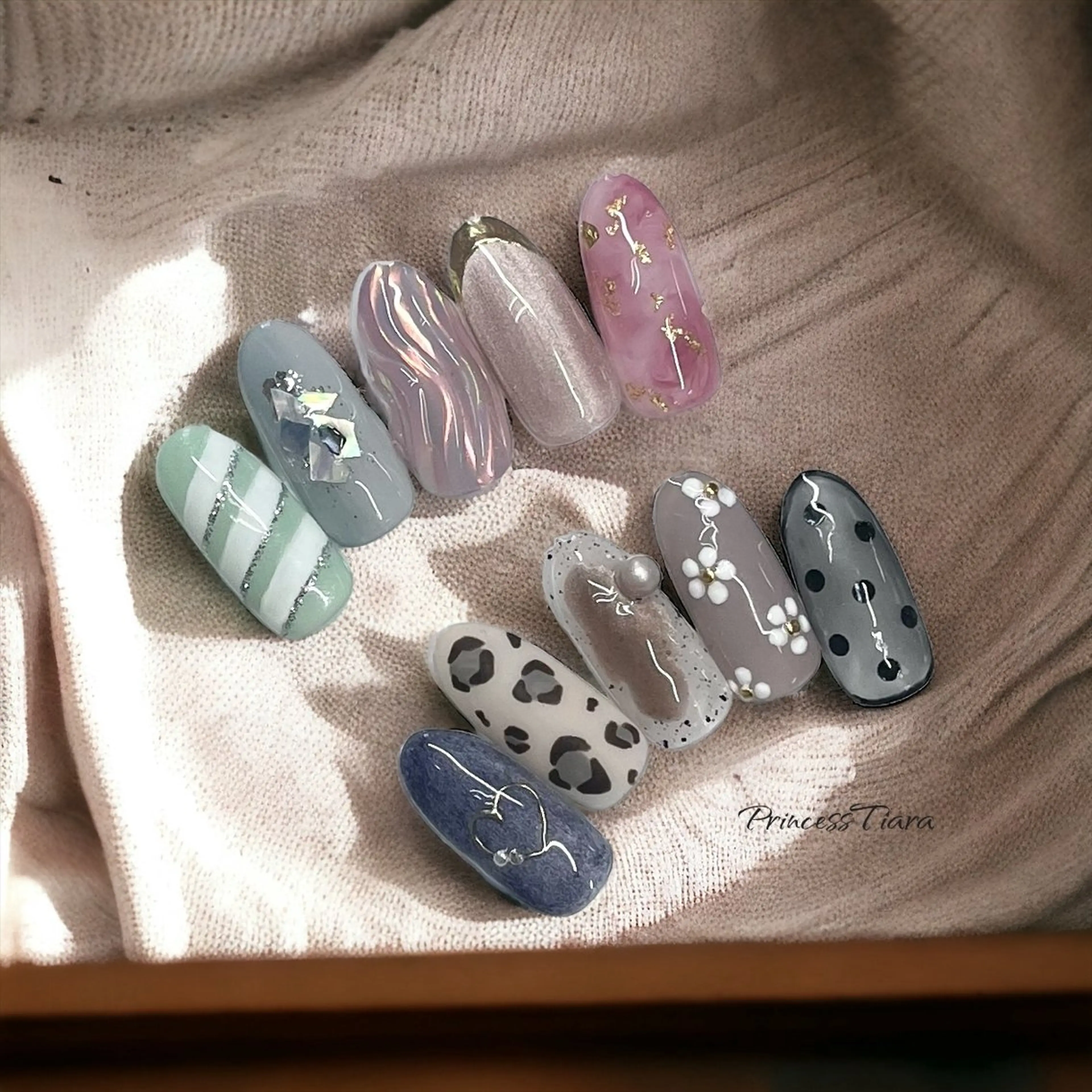 ネイル Grantulle collegeのネイルデザイン