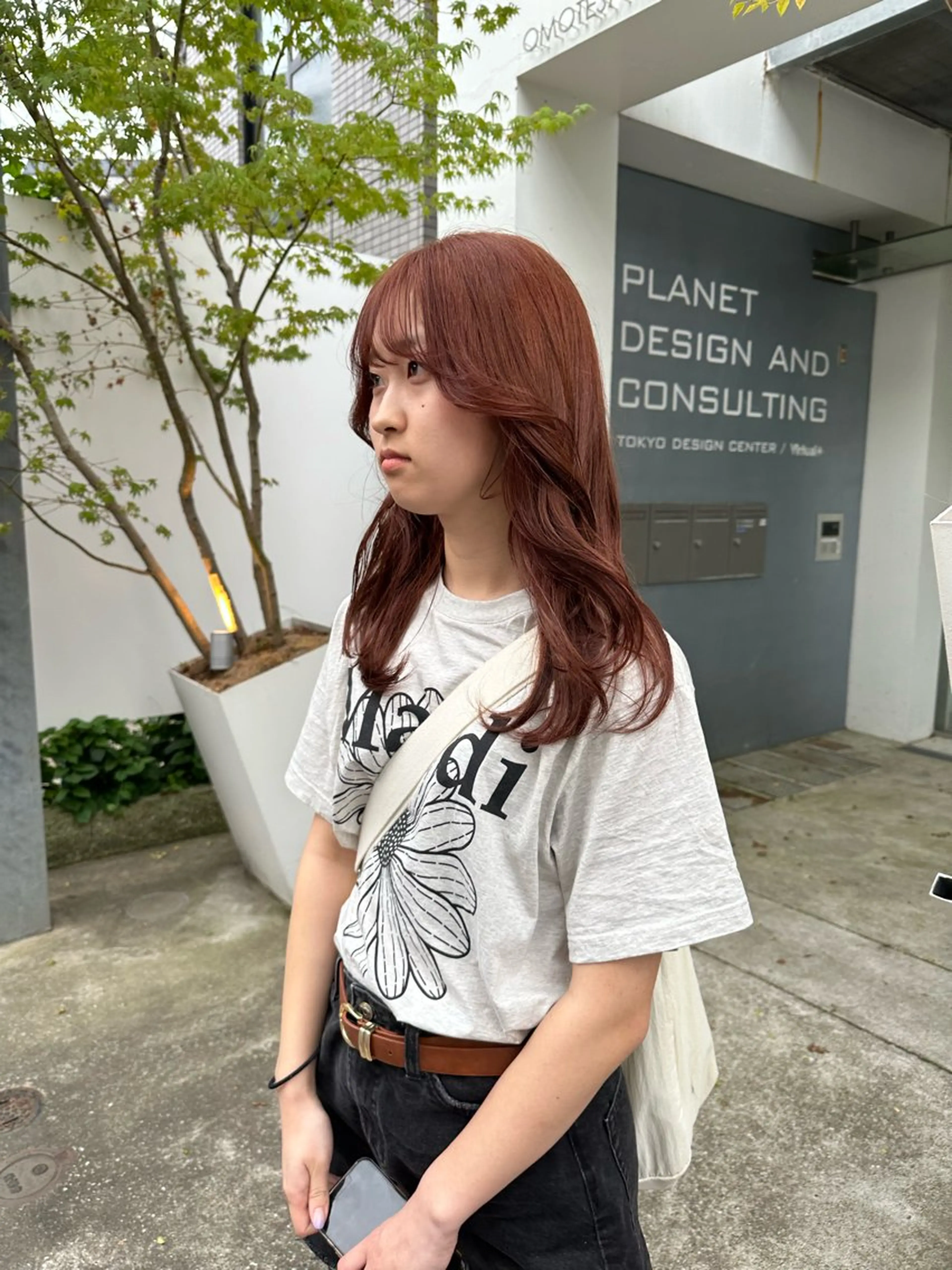 セミロング カラー ブリーチ ハイトーンカラー ブリーチなしカラー オレンジ ピンクカラー ヘアカラー トリートメント REINA☁️透明感 カラー/ぷつっと♡のヘアスタイル