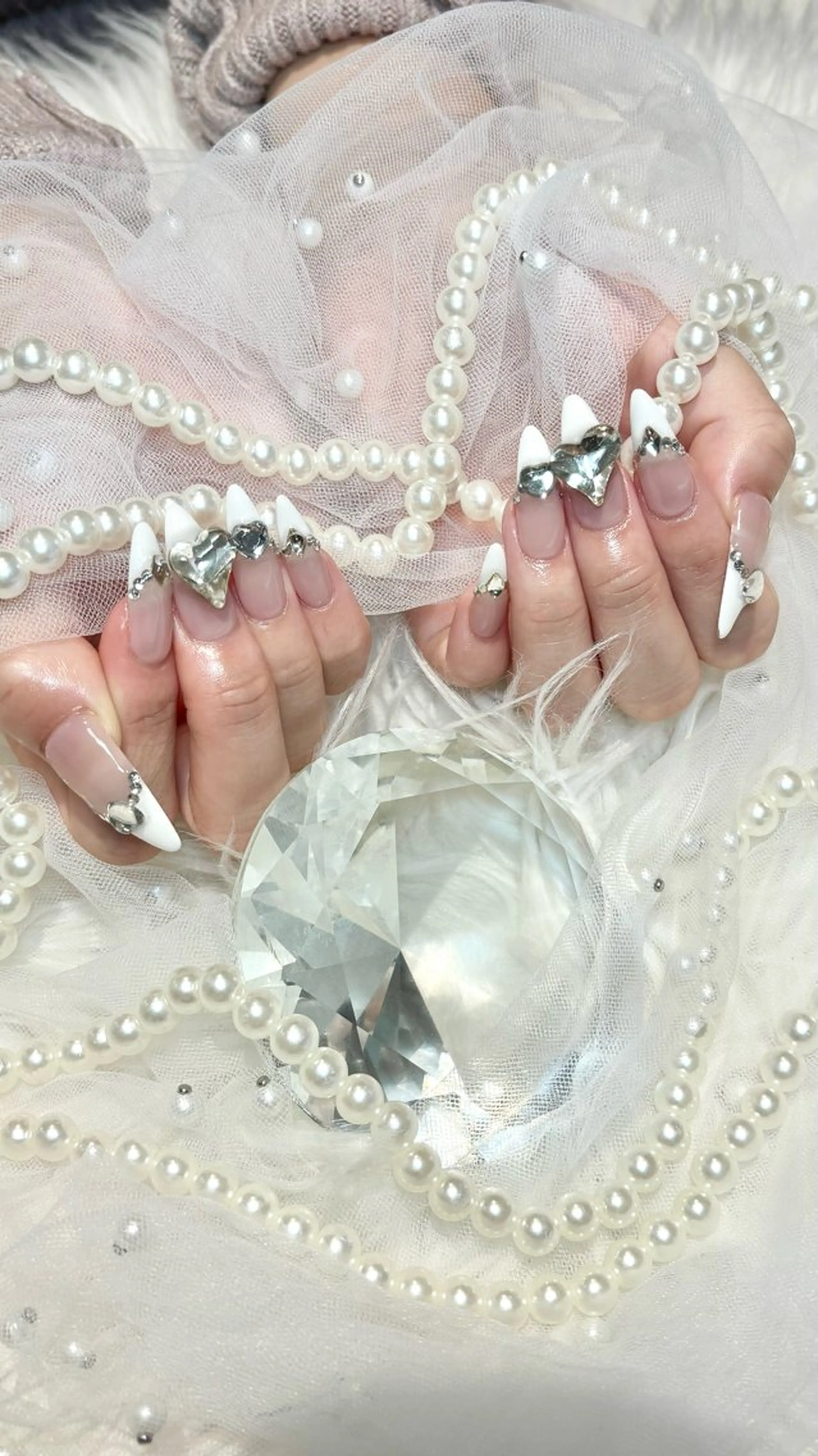 【HAND】オフなし⭐️持ち込みデザイン120分コース(ストーン・パール・スタッズ20粒まで)※他パーツ別途料金の写真