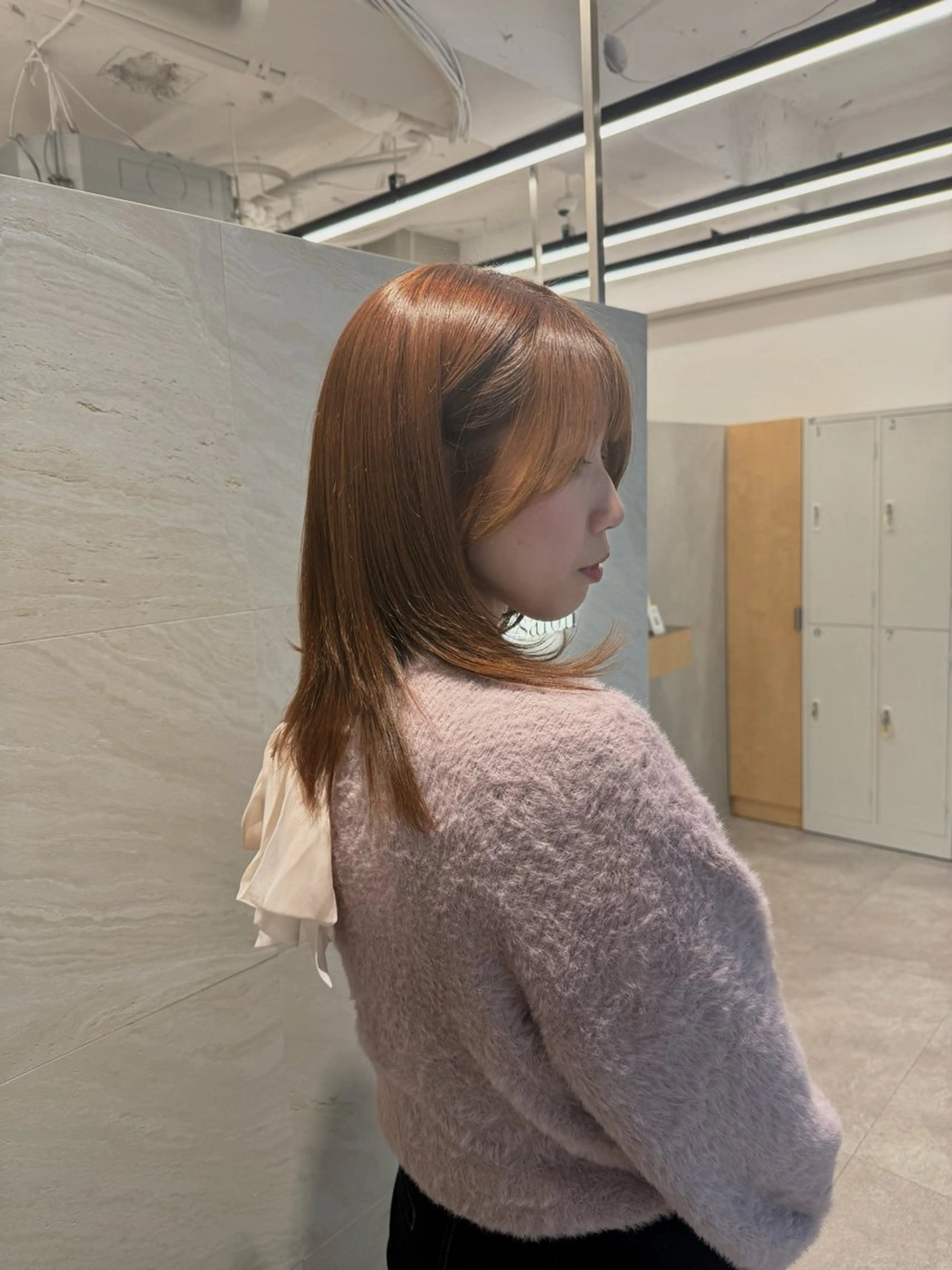 ミディアム ミディアムレイヤー 顔周りカット レイヤーカット wool TOKYO ありさのヘアスタイル