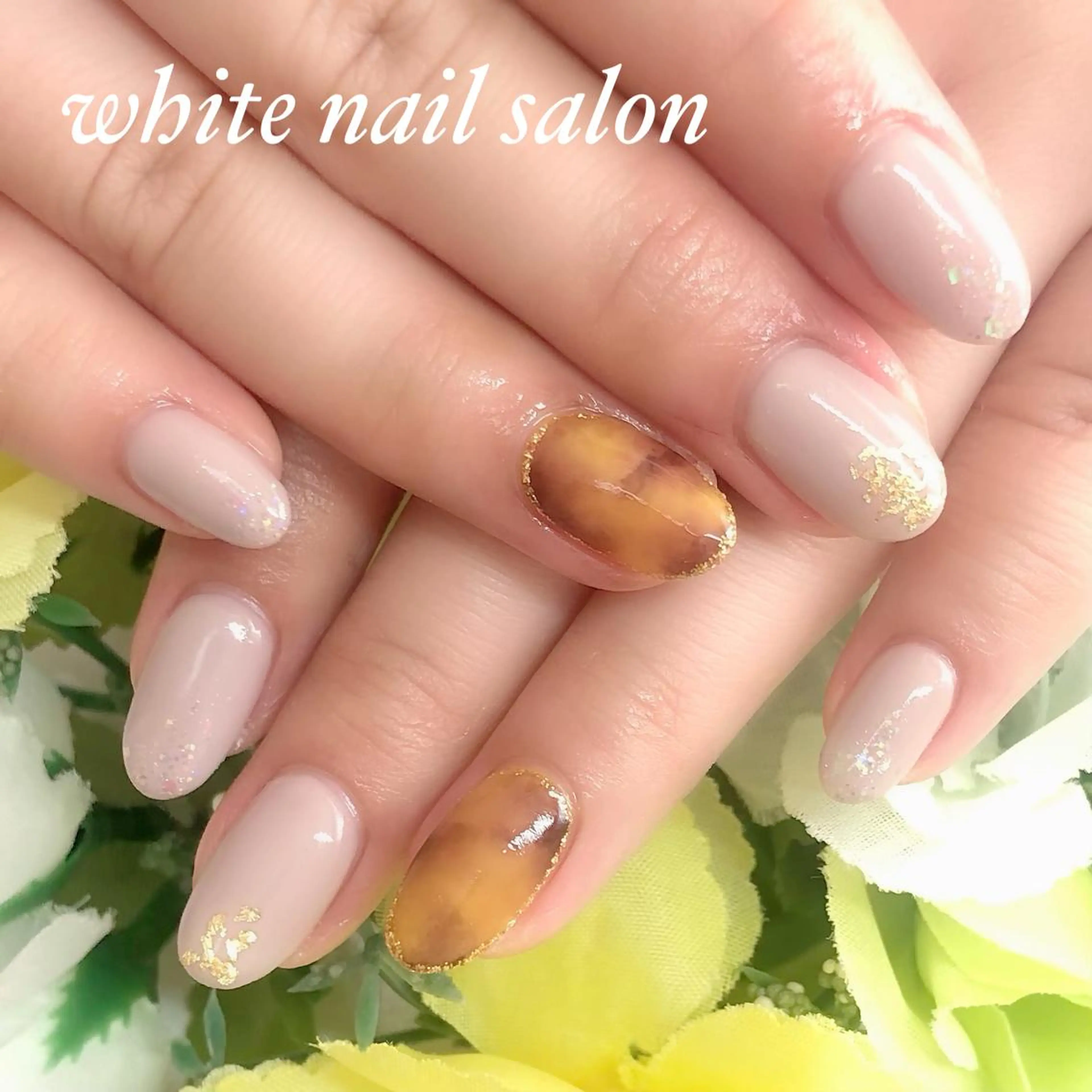 ネイル ジェルネイル ハードジェル 持ち込み ソフトジェル ハンドネイル white nail salonのネイルデザイン