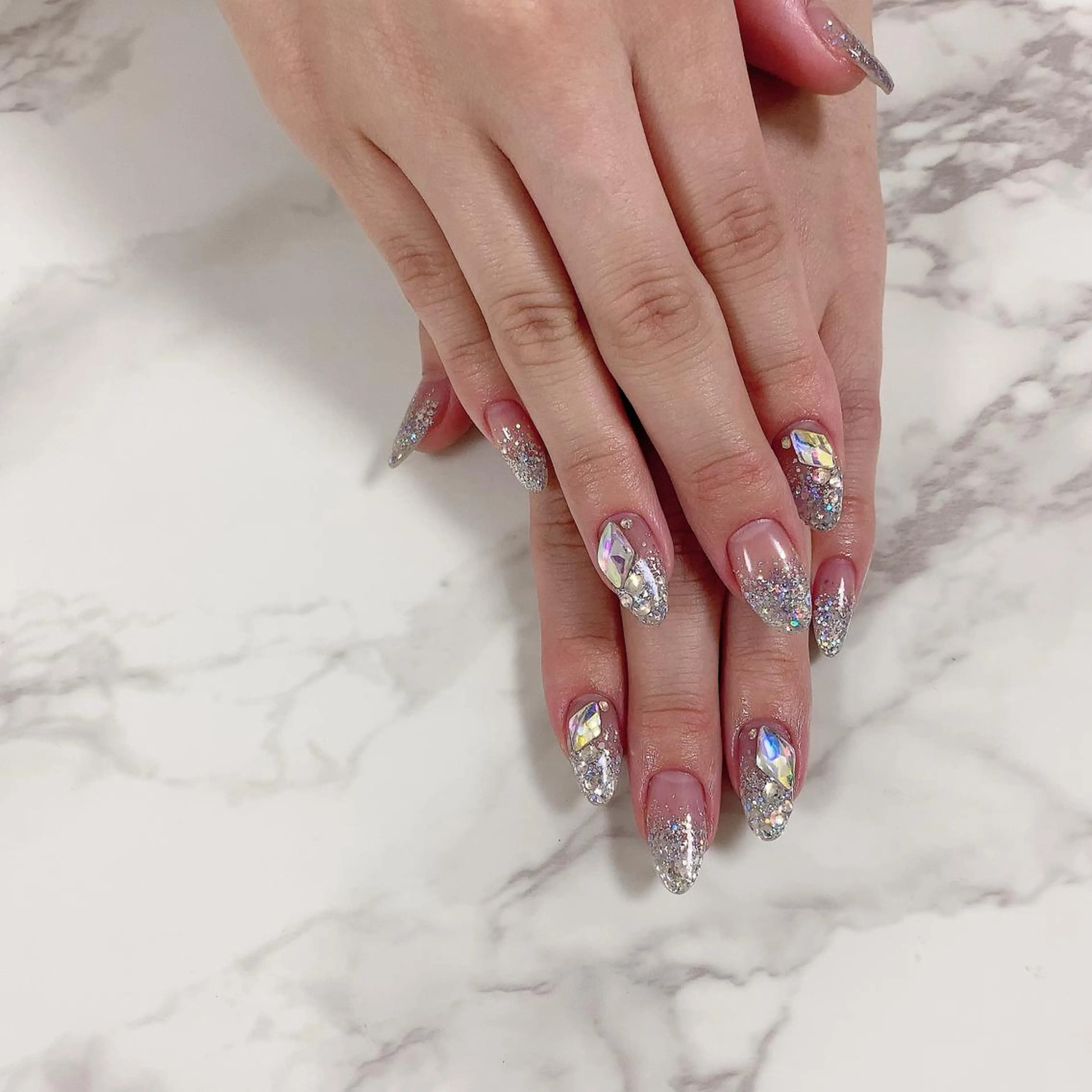 ネイル SOL NAILのネイルデザイン