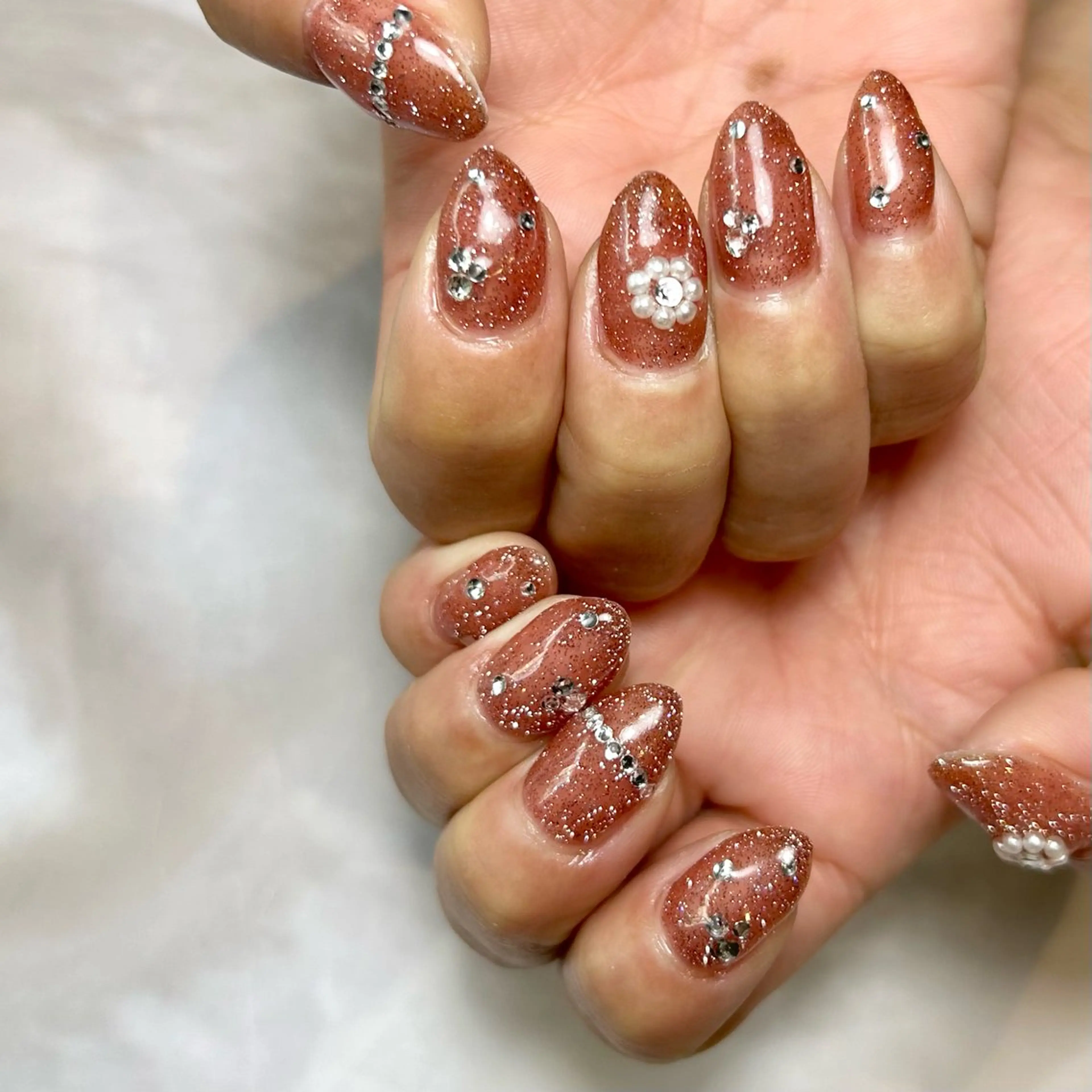 ネイル フラッシュネイル キラキラネイル ラメ(グリッター) 持ち込み 赤色 ハンドネイル Reflection marikoのネイルデザイン