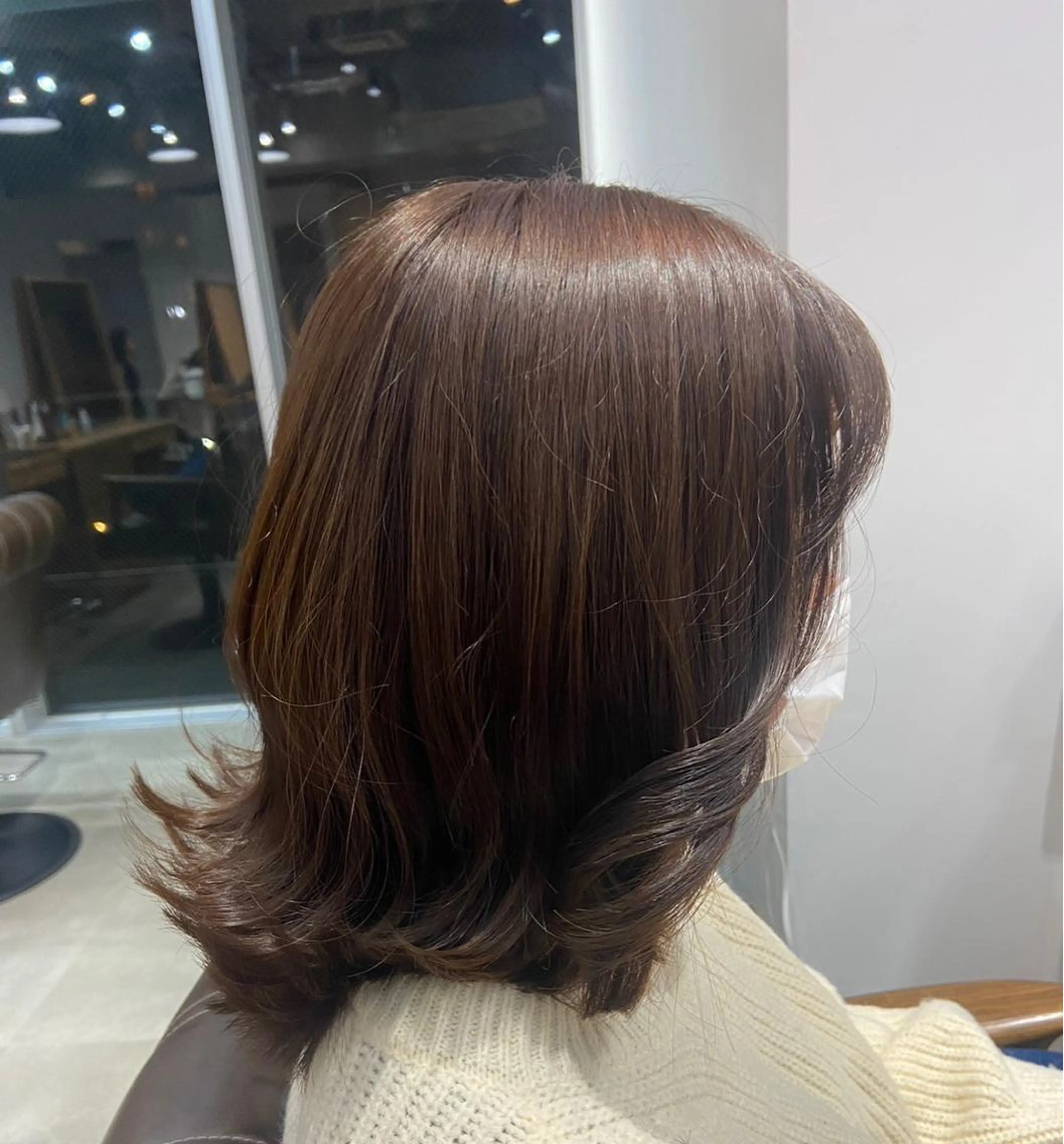 ミディアム カラー ブラウンカラー サイドバング 安岡美咲✂︎ 艶カラー/髪質改善のヘアスタイル