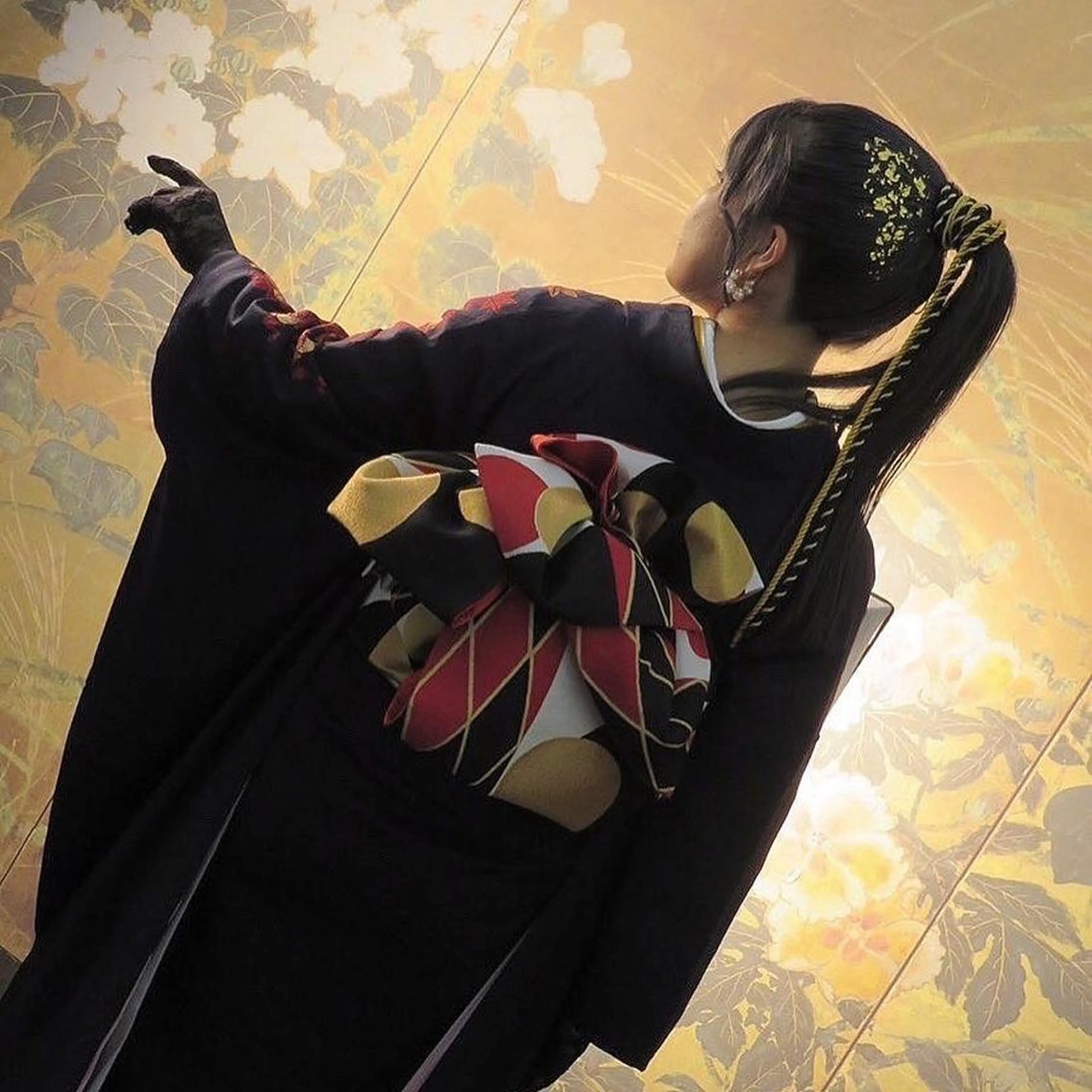 ロング ヘアアレンジ ポニーテール ヘアセット EARTH中島 秋桜久のヘアスタイル