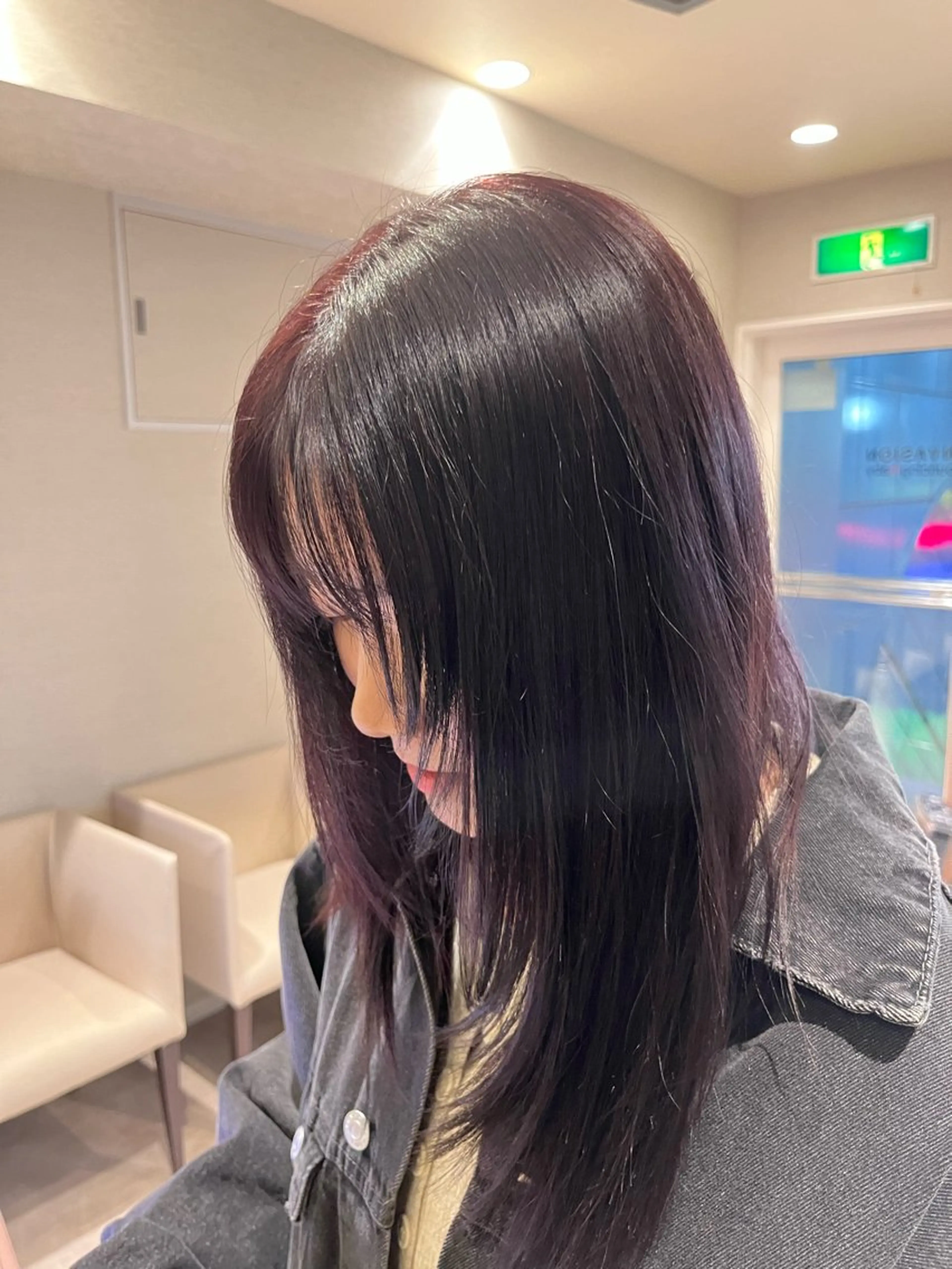 ロング カラー 顔まわりレイヤー 顔周りカット レイヤーカット dogstar小林諒 パーマ/レイヤーのヘアスタイル