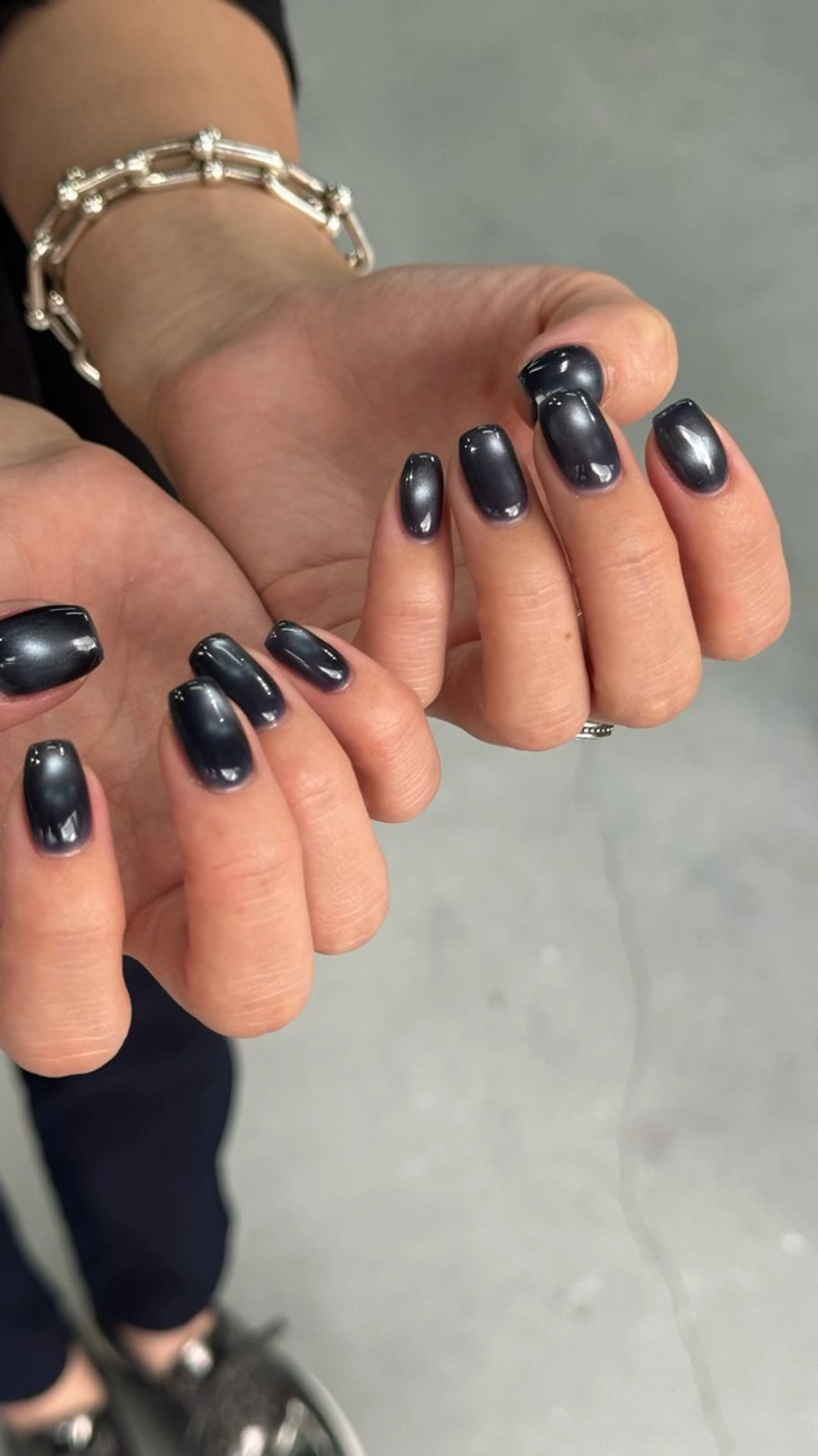 ネイル 氷ネイル・うるうるネイル マグネットネイル ハンドネイル Momoka ネイリスト福岡/薬院のネイルデザイン