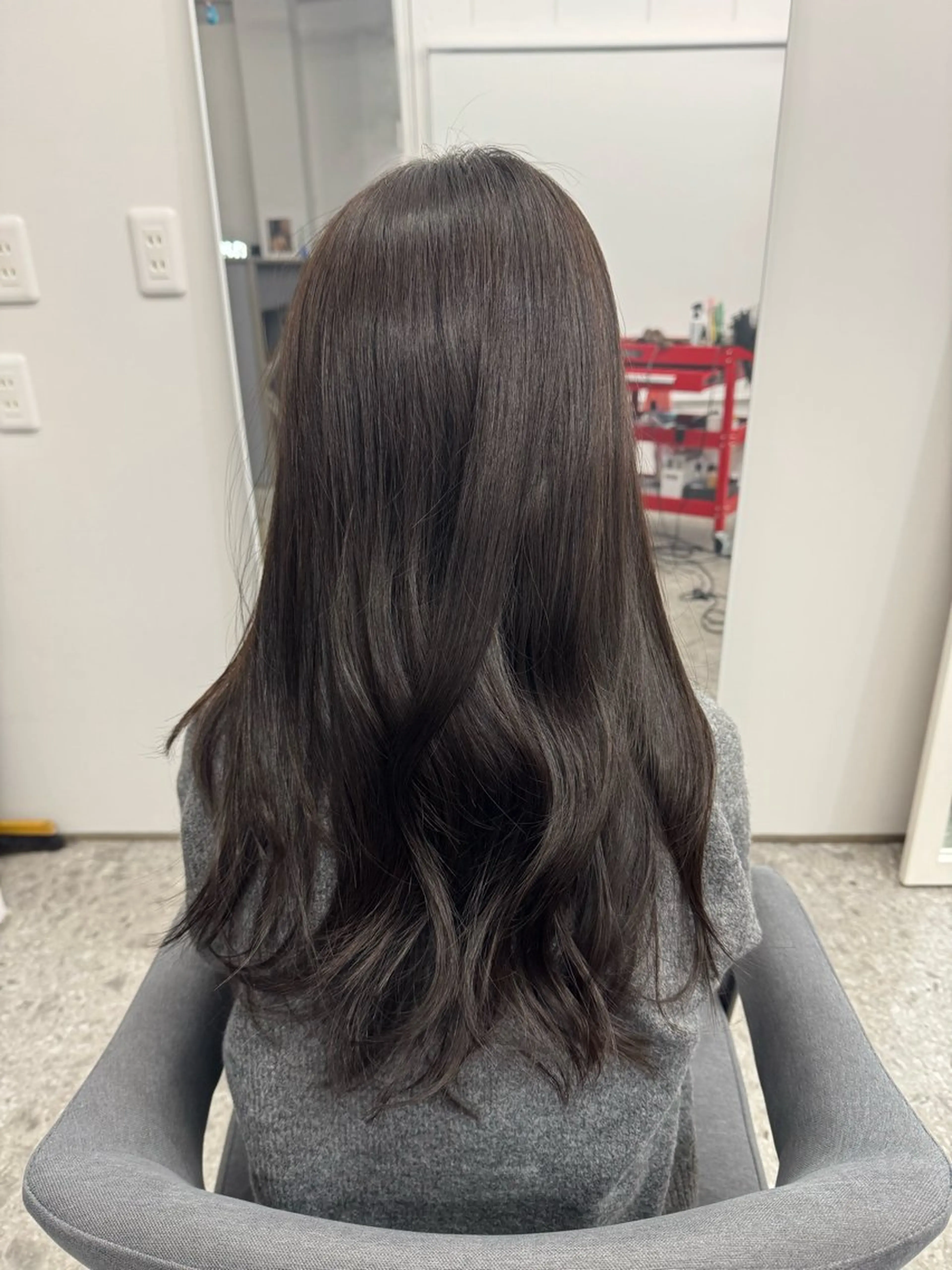 セミロング カット ヘアカラー 縮毛矯正 PILILANI CHOP SHOP所属・箕面☆髪質改善☆安田 聡志のヘアスタイル