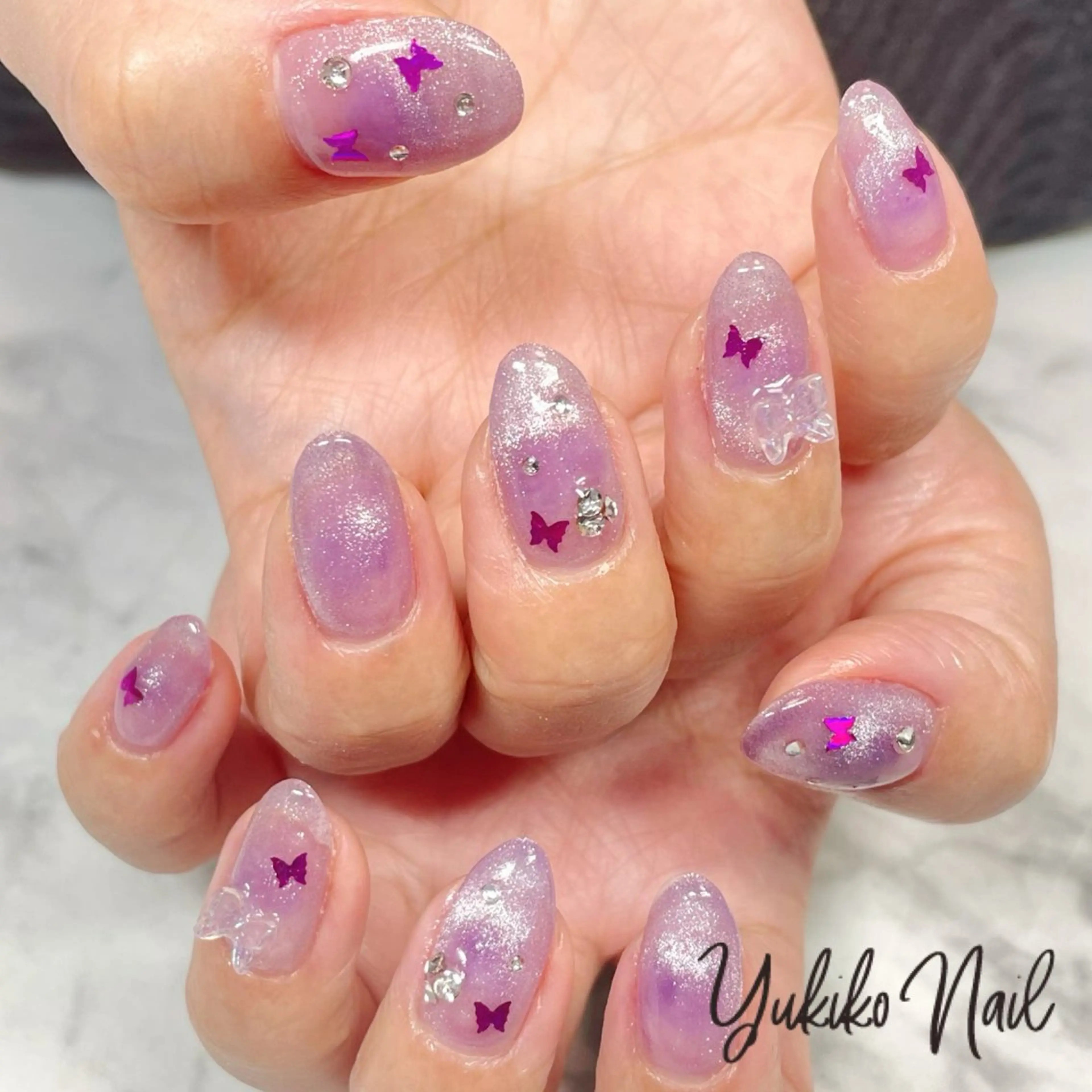 ネイル チークネイル フレンチネイル マグネットネイル マグネットフレンチ ユキコ ネイルのネイルデザイン