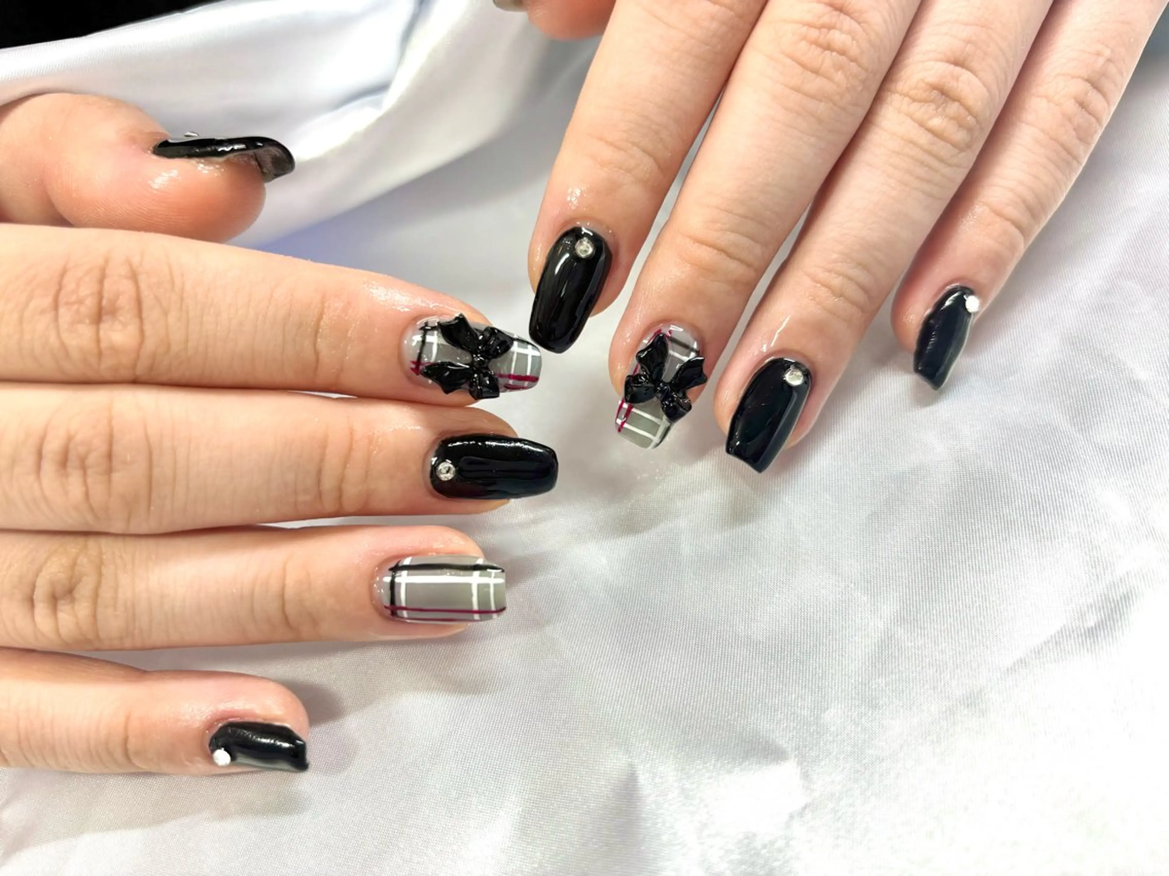 ネイル 持ち込み 山田 麻樹のネイルデザイン