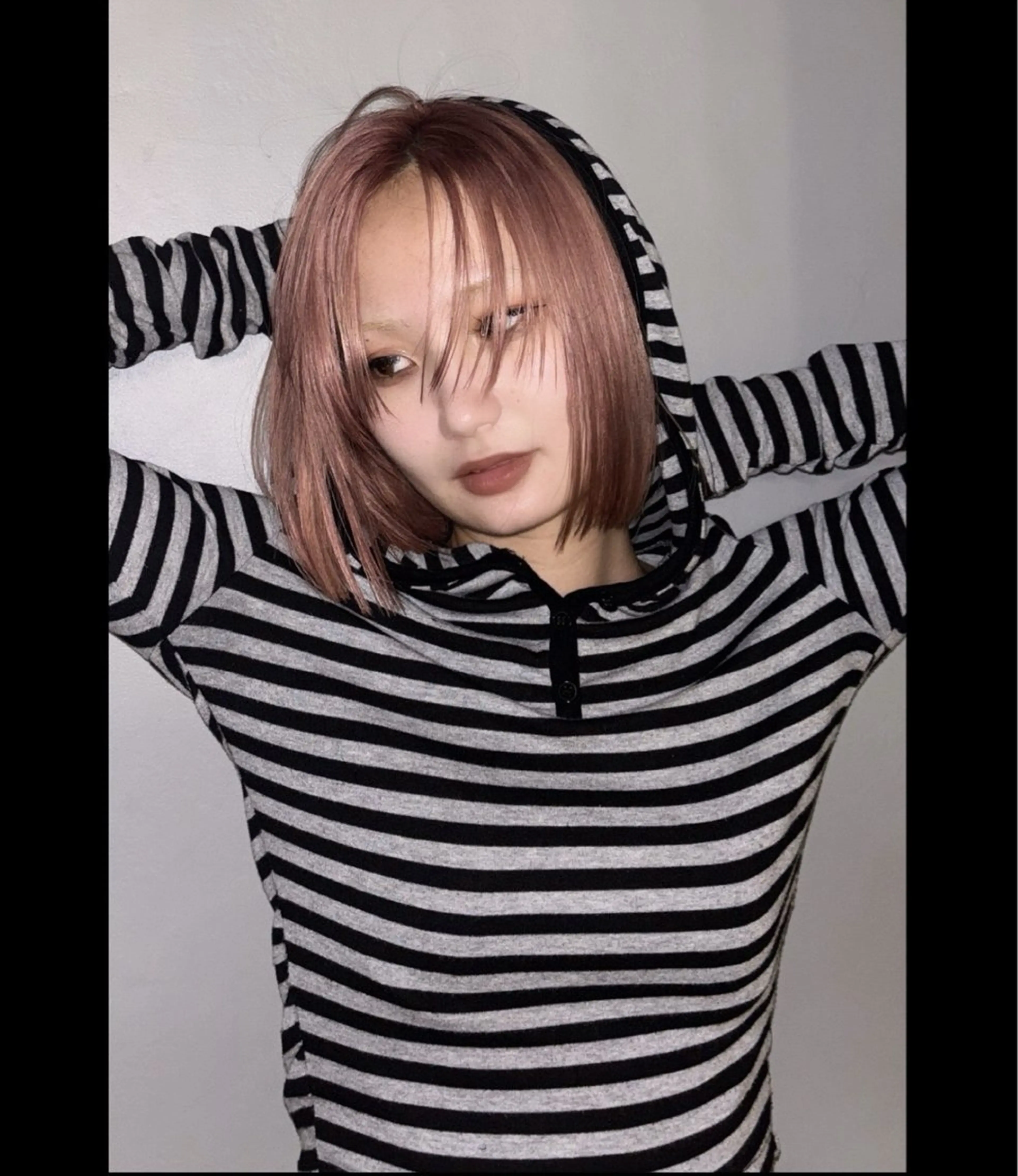 ブリーチリタッチ(3センチ以内)+カラーの写真