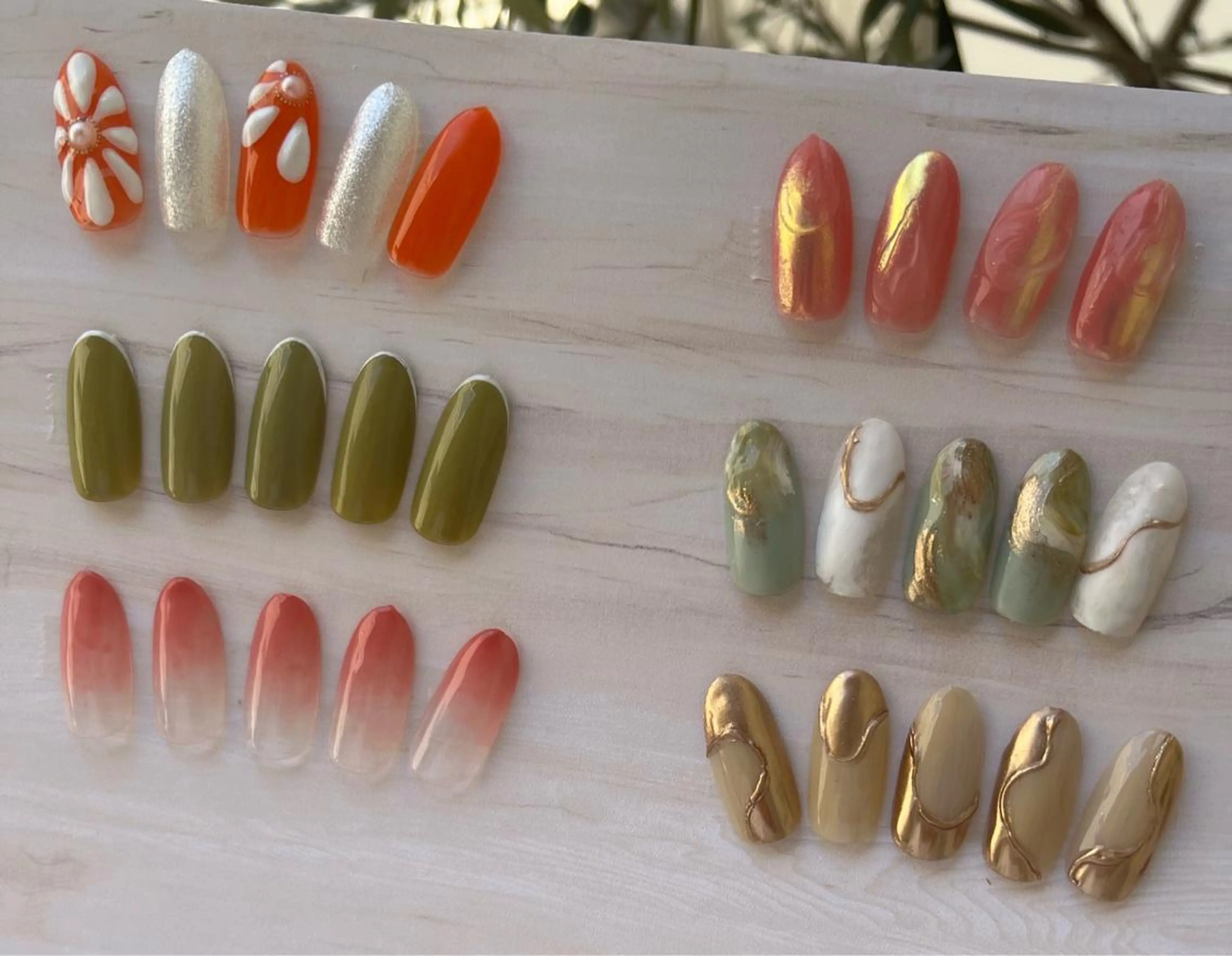 ネイル ニュアンスネイル ショートネイル ヘアメイクネイリスト 💄💅hidemiのヘアスタイル