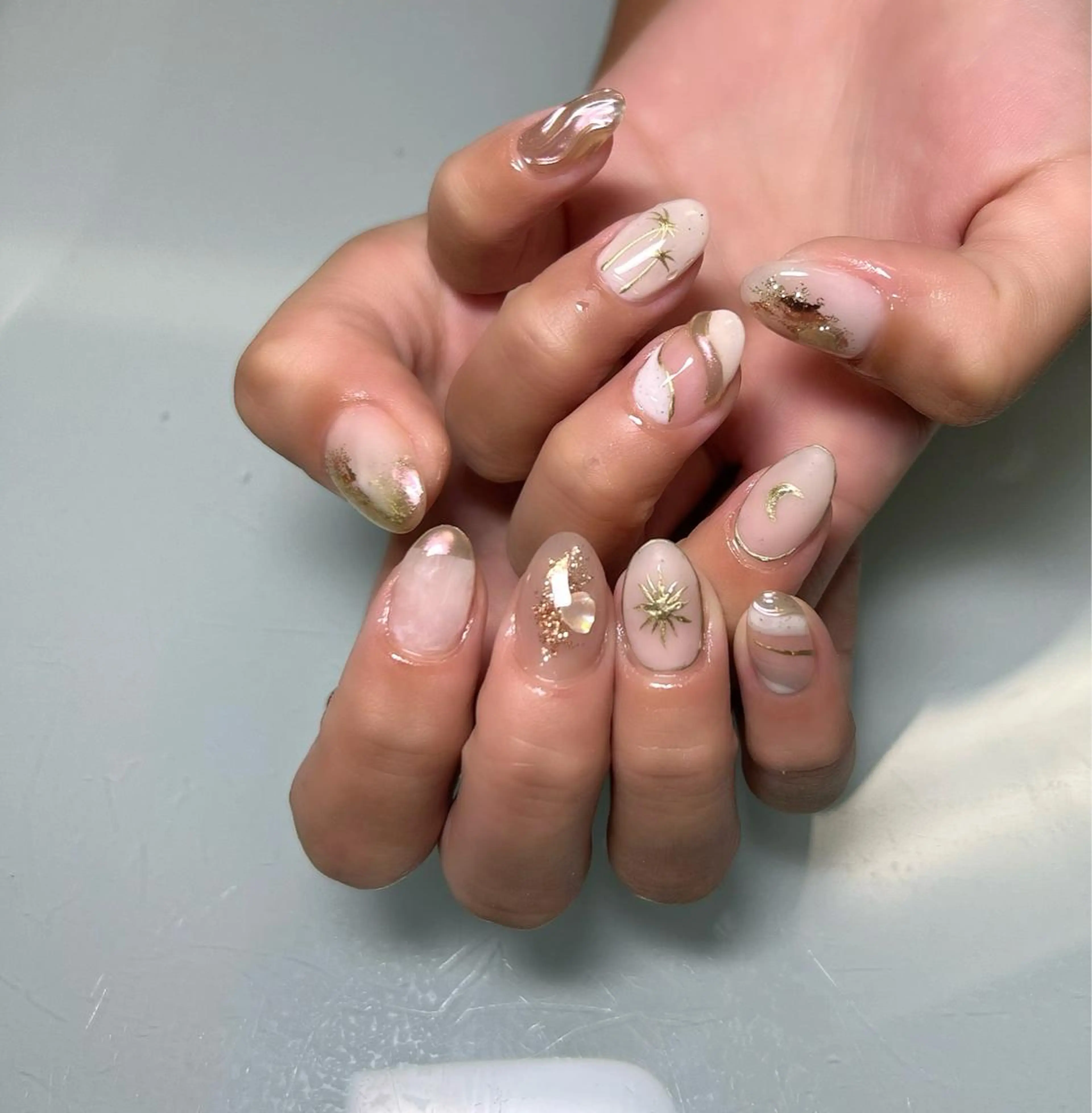 ネイル maison dari (ﾒｿﾞﾝ   ﾀﾞﾘ )所属・高橋 ユカのネイルデザイン