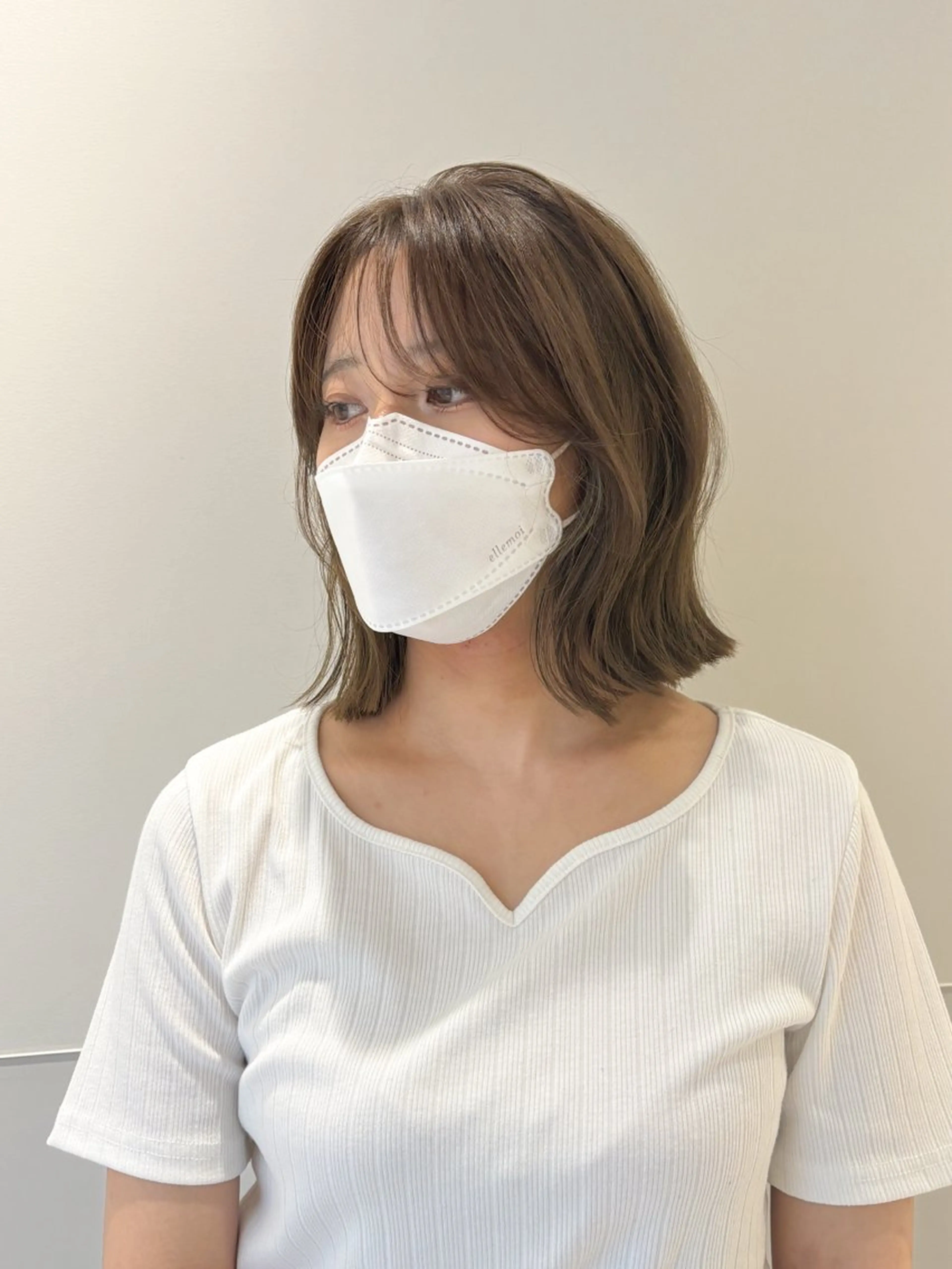 ショート カラー パーマ ヘアアレンジ メンズ 切りっぱなしボブ メンズ韓国風 ボブ くせ毛 髪質改善 切りっぱなしヘアボブ ミディアムヘアRYOのヘアスタイル