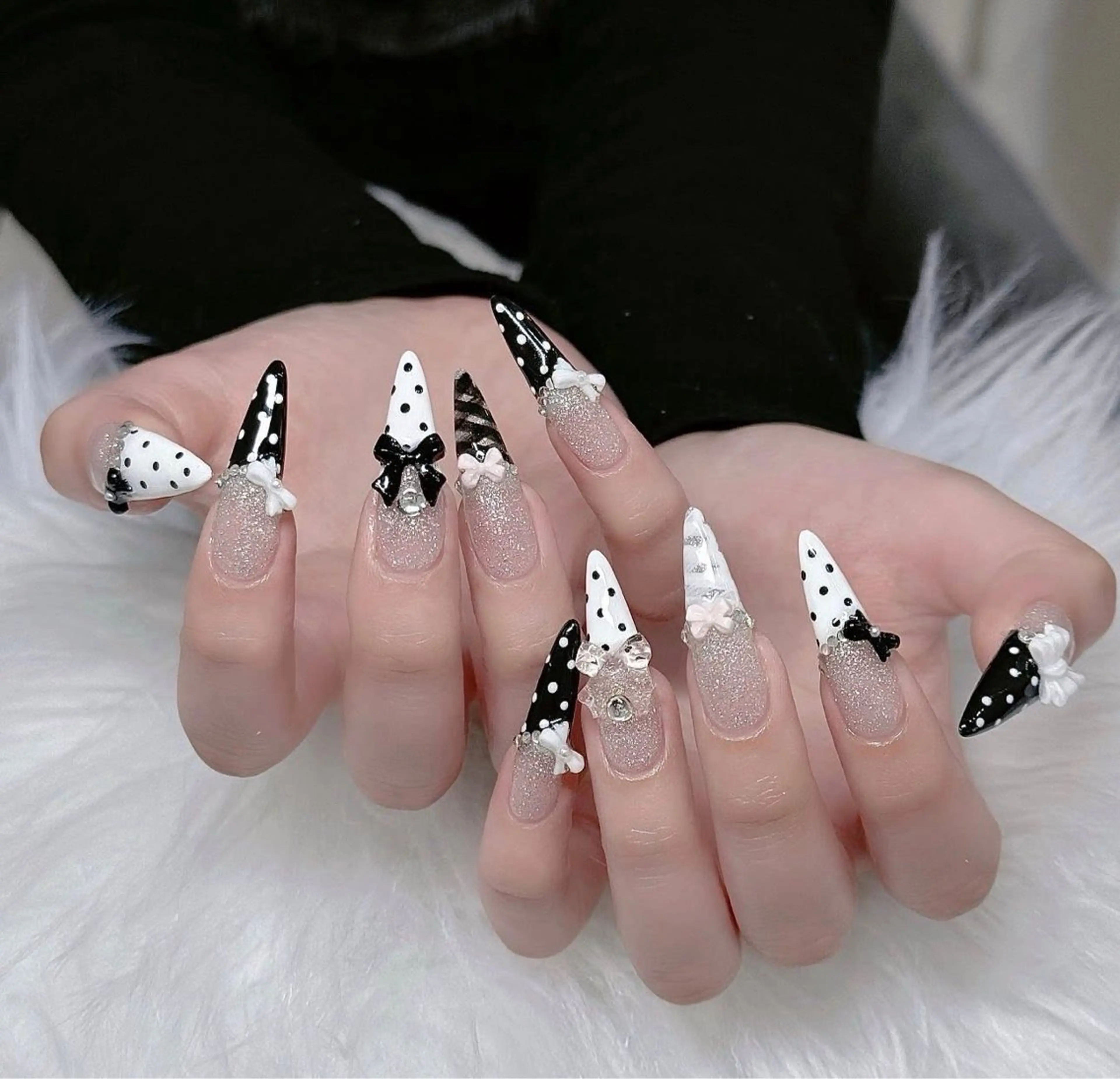 ネイル アニー ルナのネイルデザイン