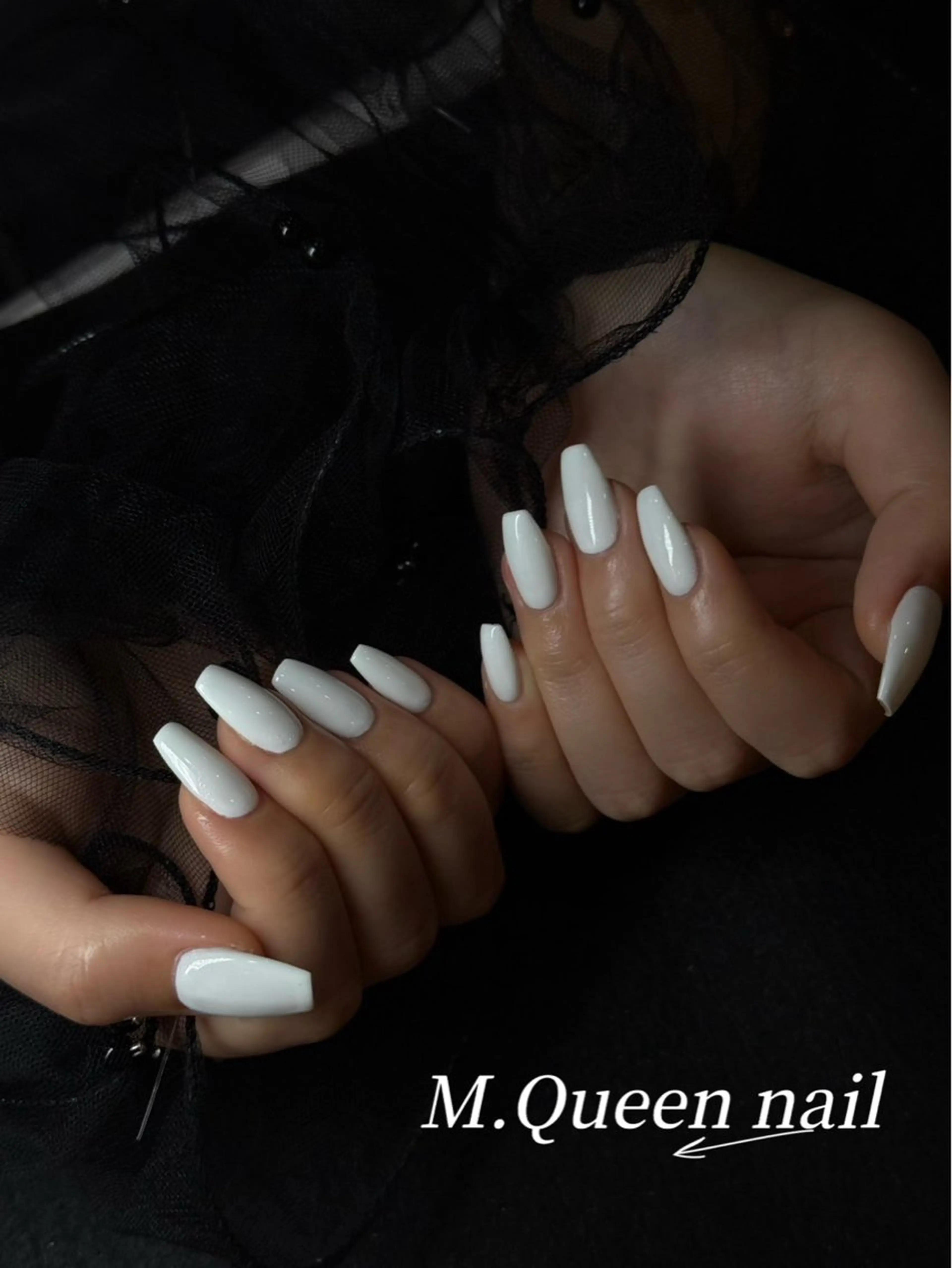 ネイル MQueen ネイルサロンのネイルデザイン