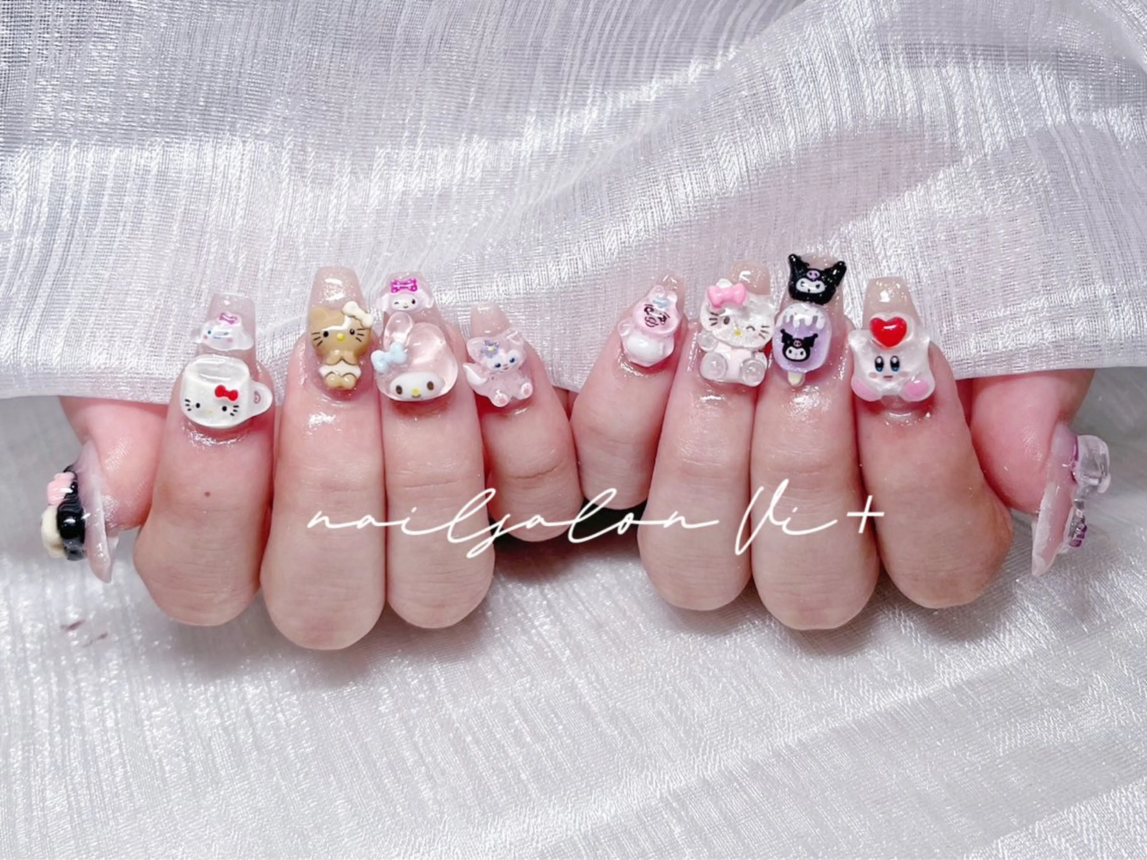 ネイル ハンドネイル ✨Nailsalon Vi+✨のネイルデザイン
