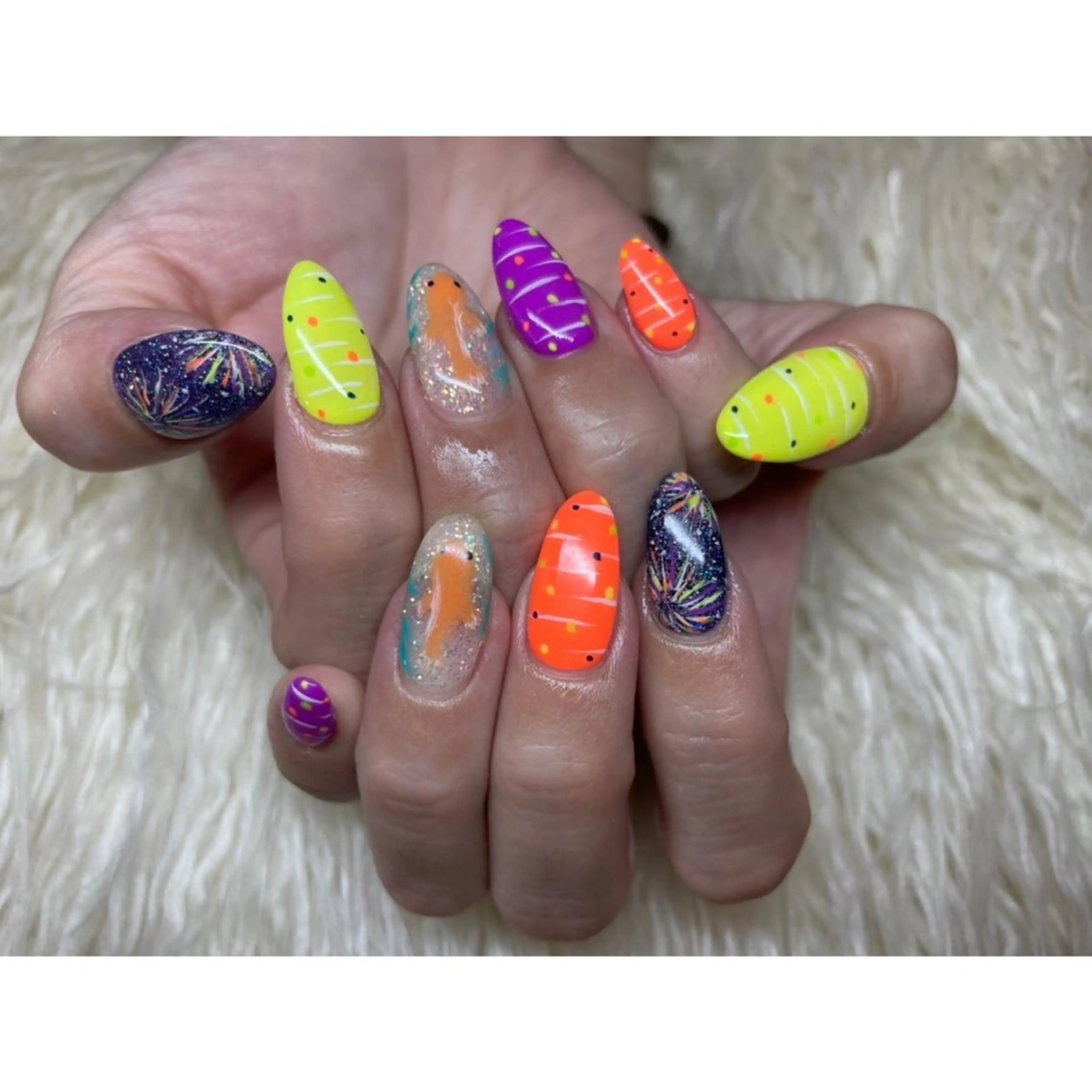 ネイル ヨーヨーネイル ハンドネイル フットネイル Nail salon LuaRのネイルデザイン
