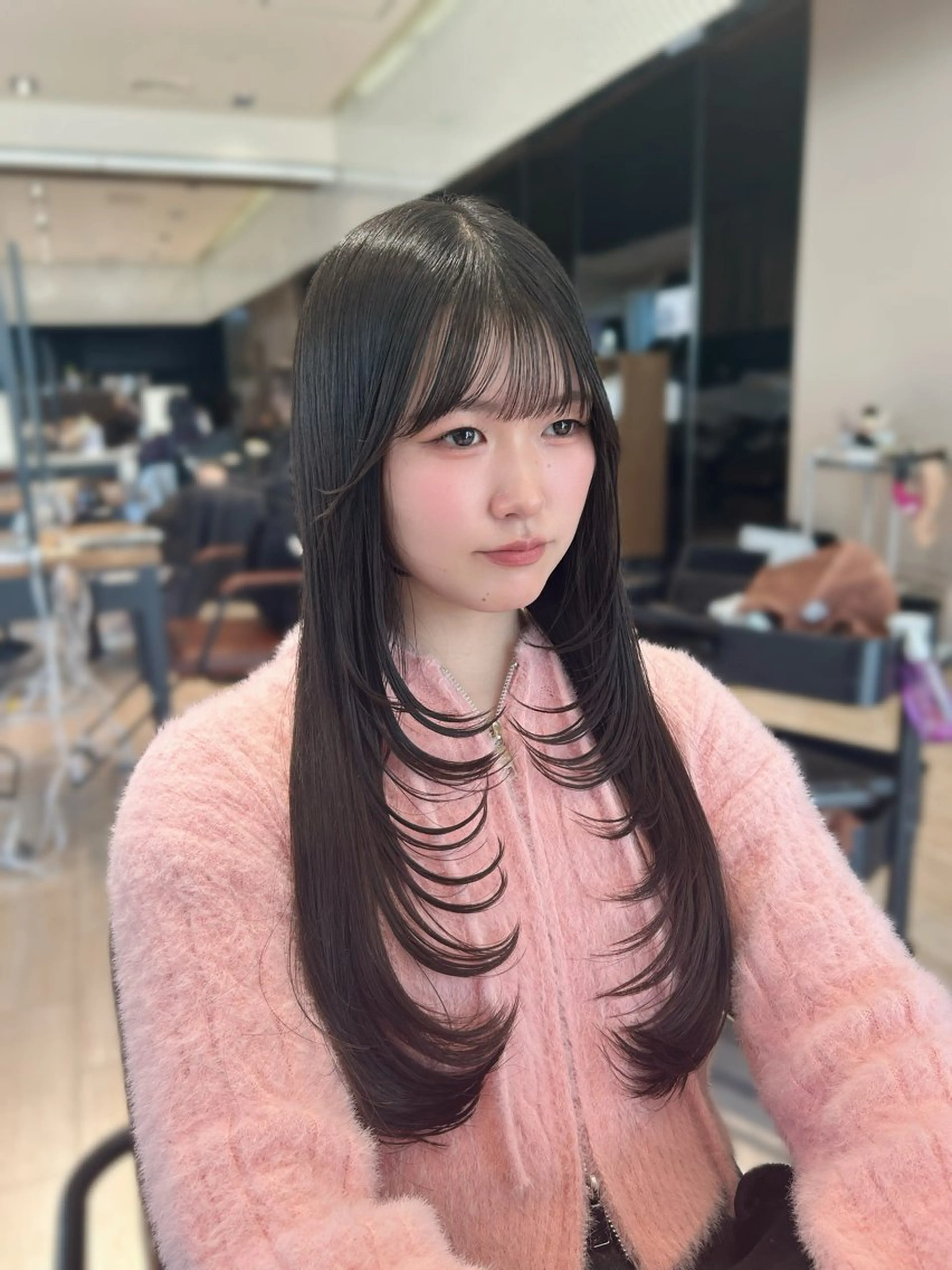 ロング カット ヘアカラー トリートメント 🎀大竹美侑／顔まわ りカット／レイヤーのヘアスタイル