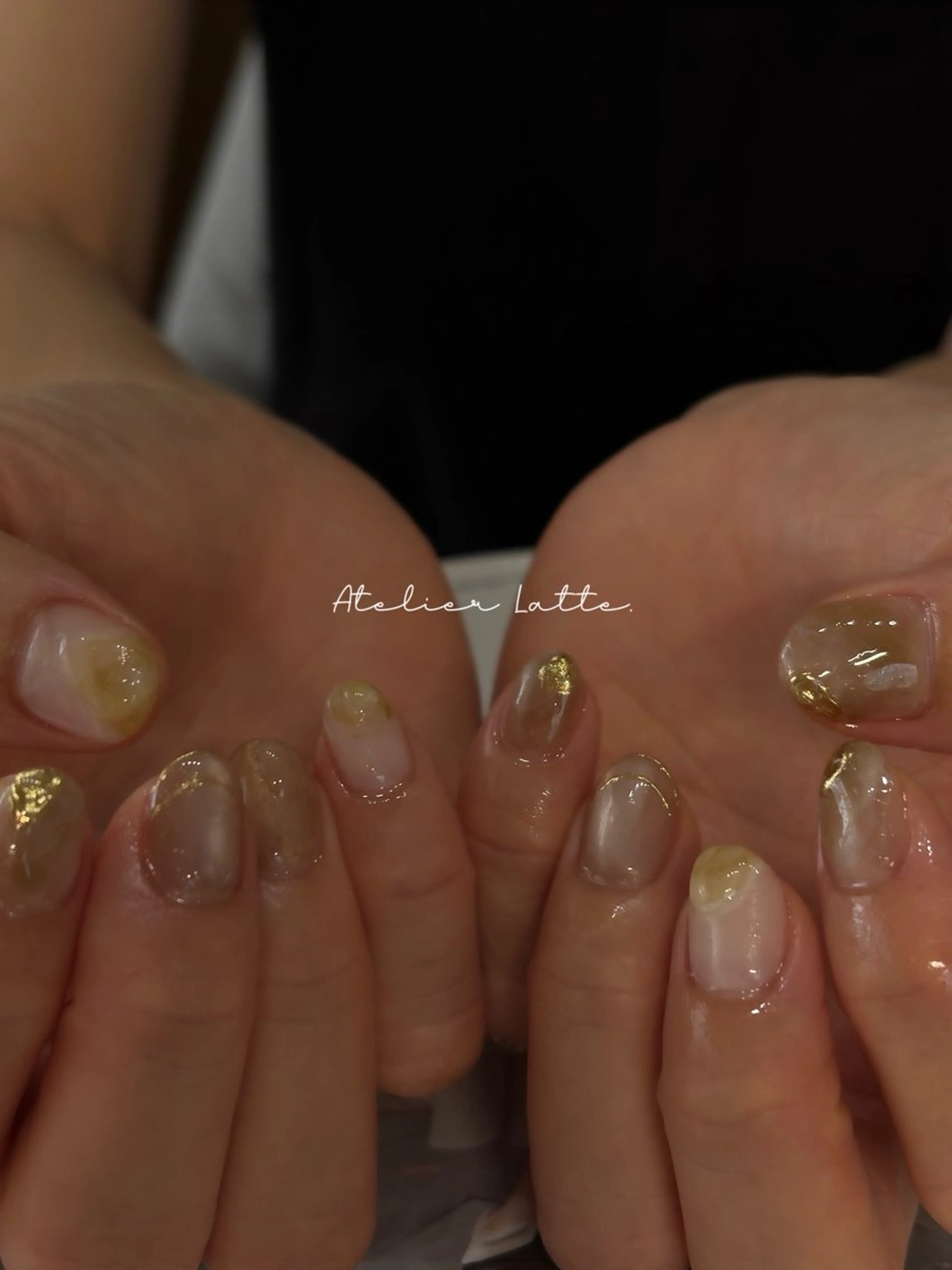 ネイル マグネットネイル ニュアンスネイル シンプルネイル Atelier Latteのネイルデザイン