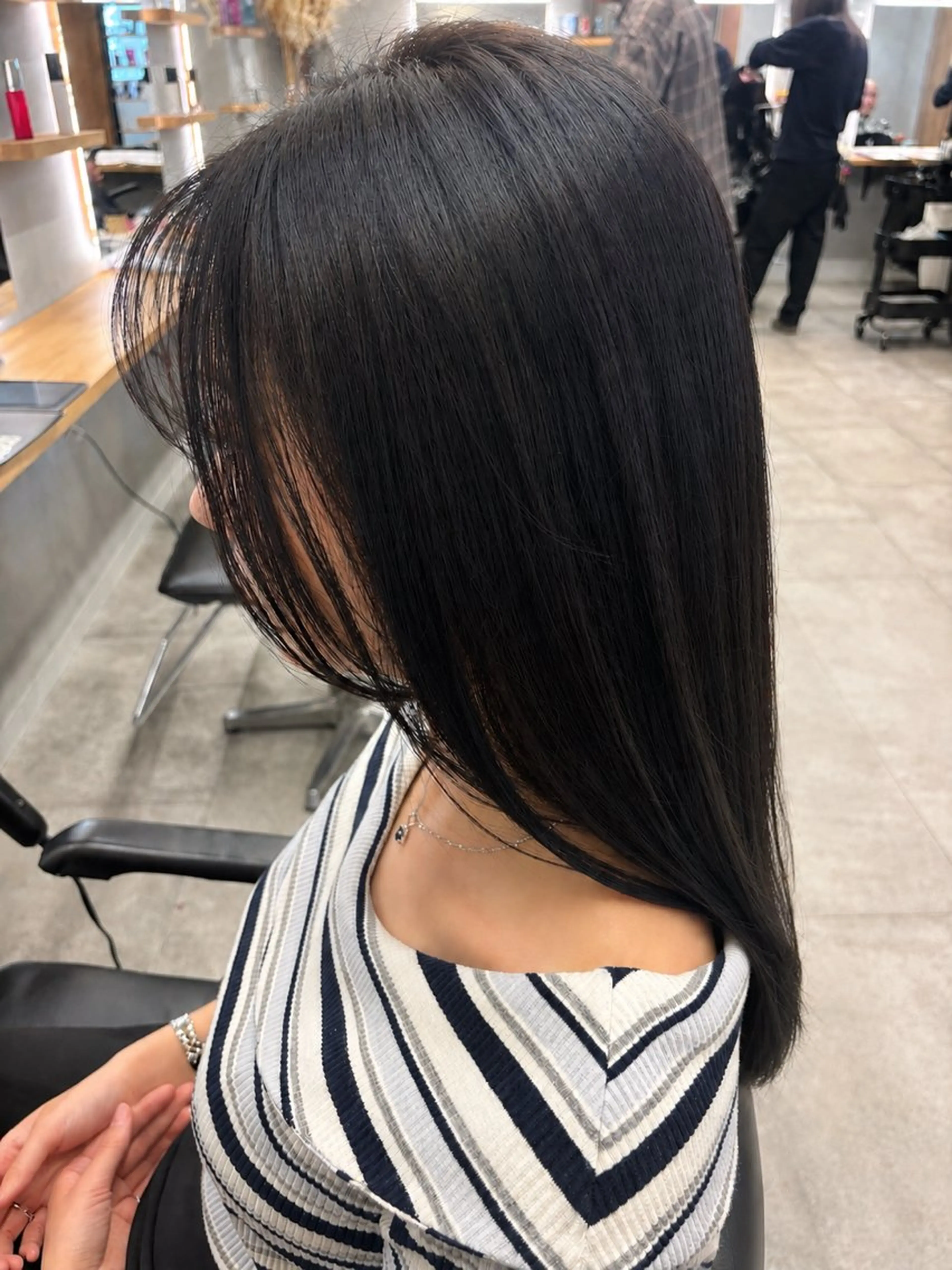 ロング 三田 百花のヘアスタイル