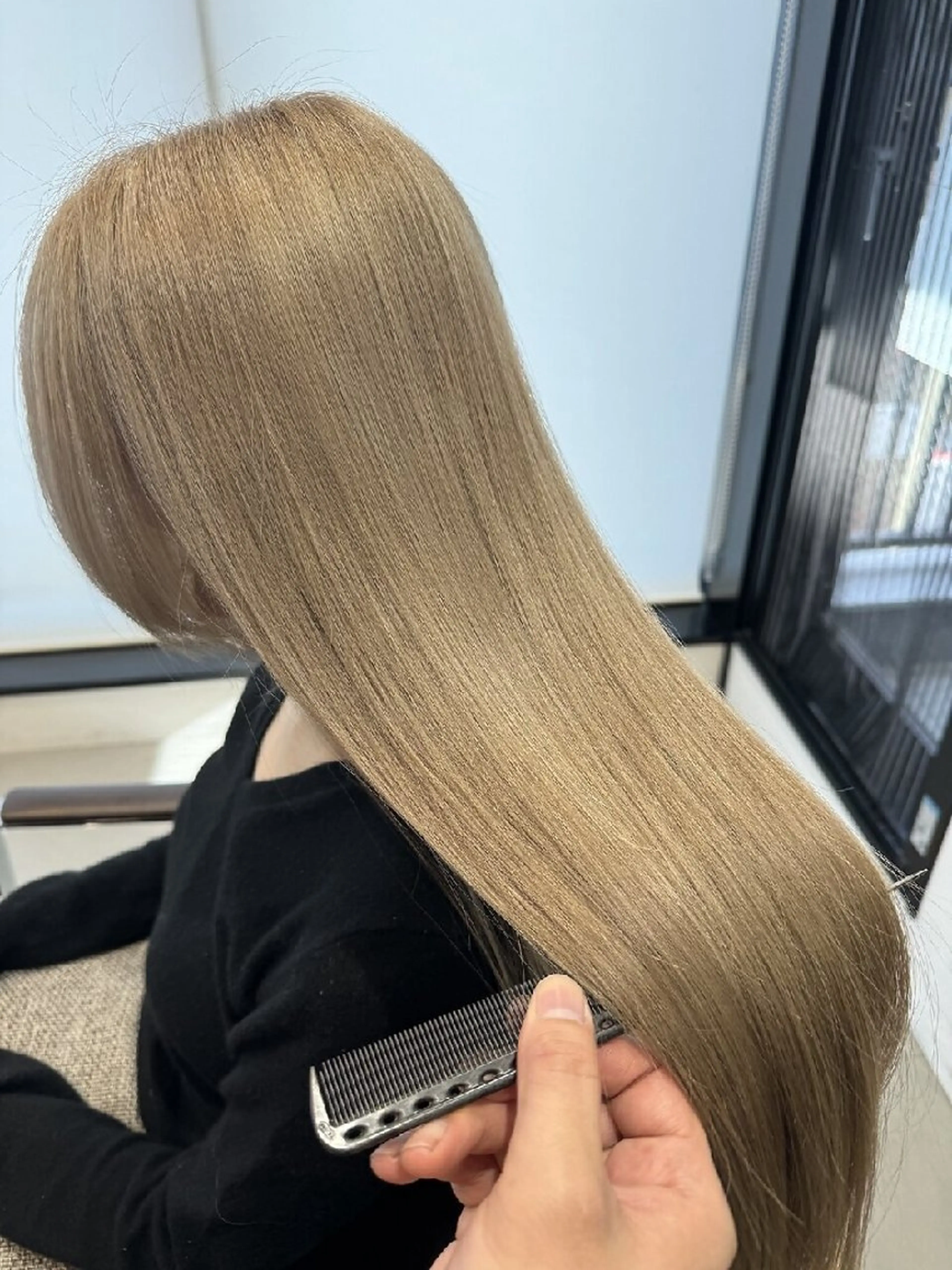 カラー 深夜まで営業中‼️ レム髪質改善のヘアスタイル
