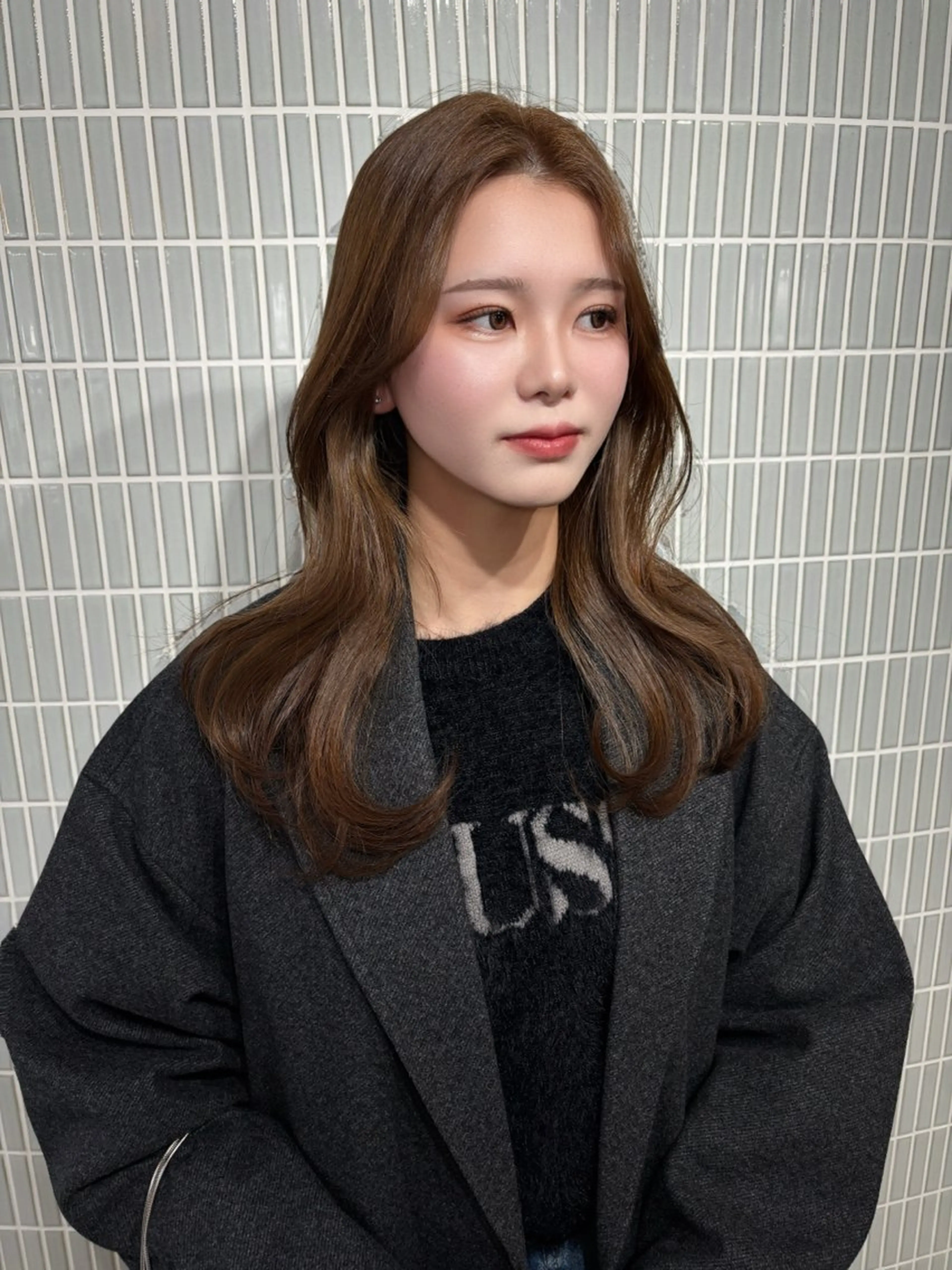 カラー 友田 那都のヘアスタイル